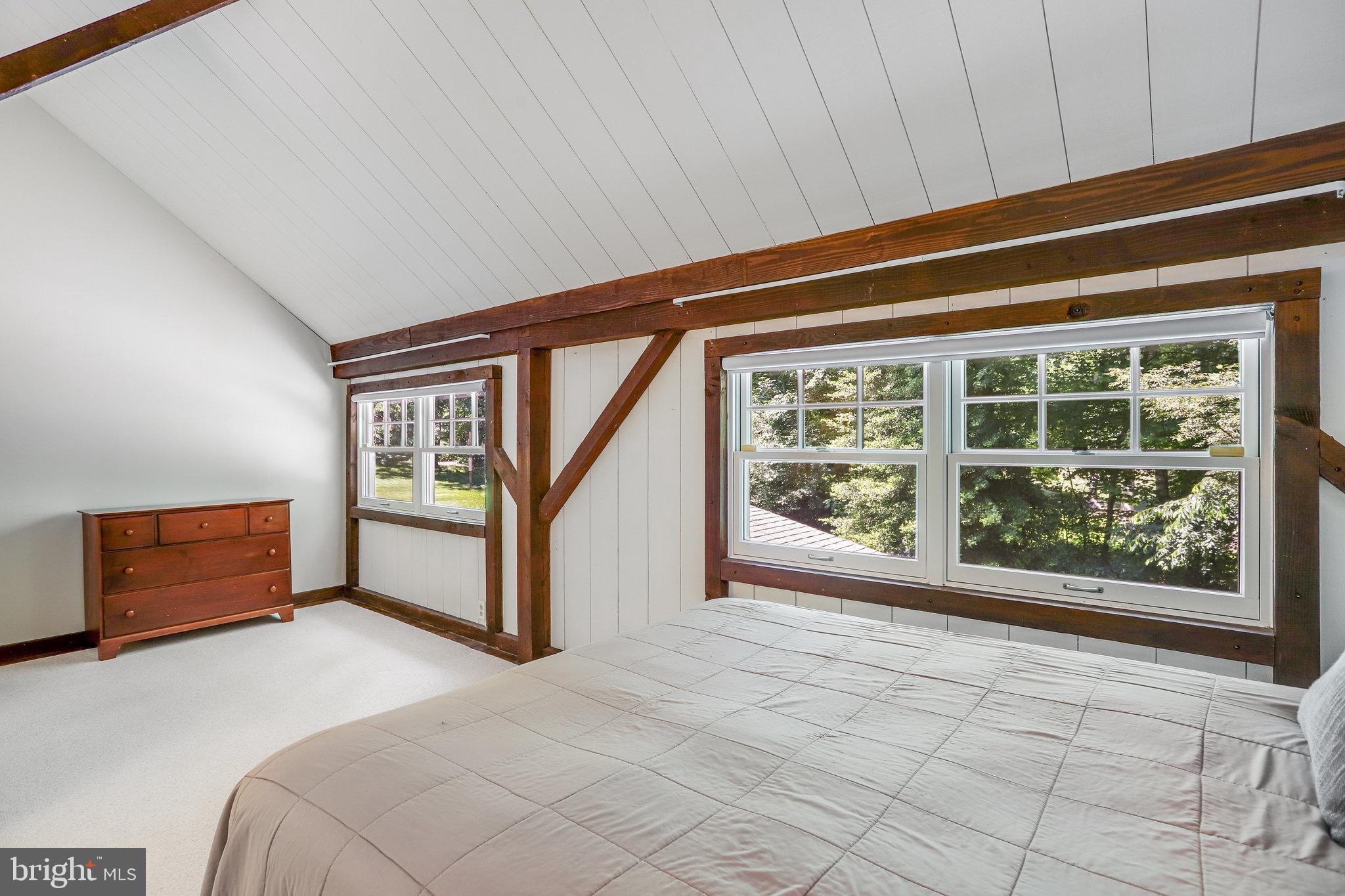 RICHLAND MEADOWS - Residential