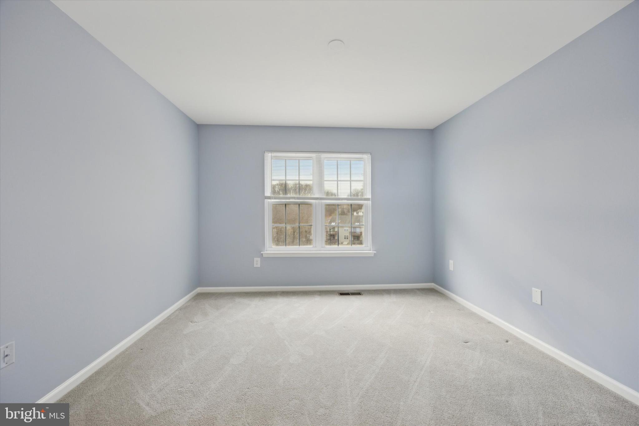 BALLINAHINCH - Residential