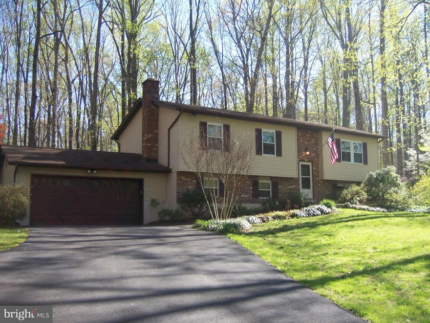 This Gem will not last!! Detached home on over an acre in the heart of MId-County that original owners have totally updated with all the best! New carpet throughout!  Kitchen and Baths have been updated with top of the line fixtures and appliances!! No detail has been left undone! Close to all major commuter routes! Currently scheduled for new Colgan HS opening in Sept 2016!!