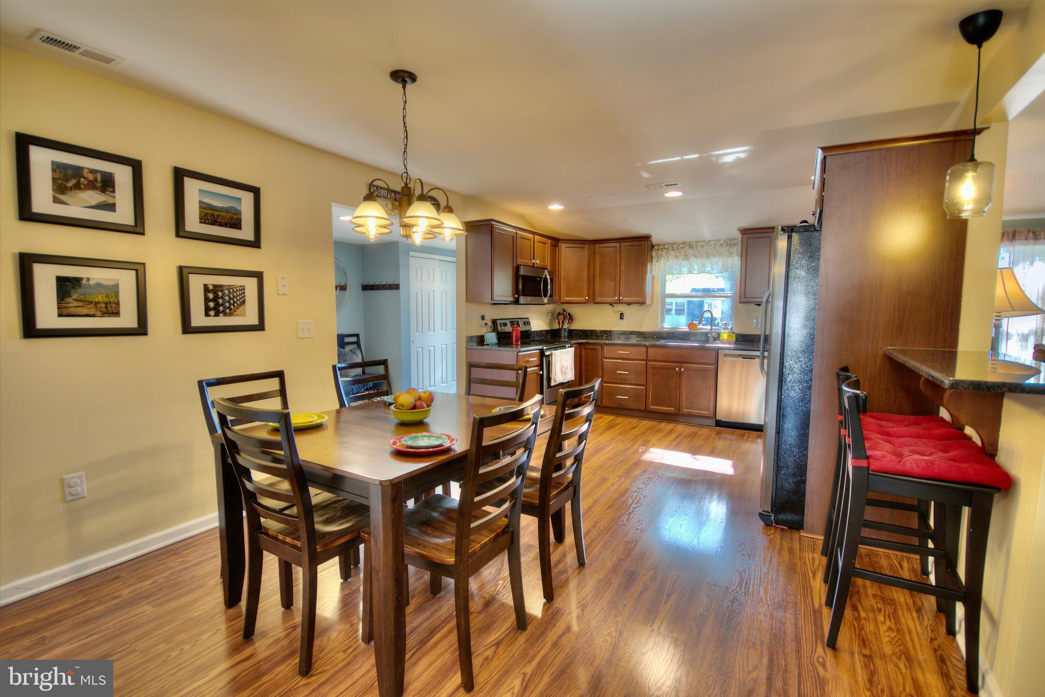 INDIAN CREEK - Residential