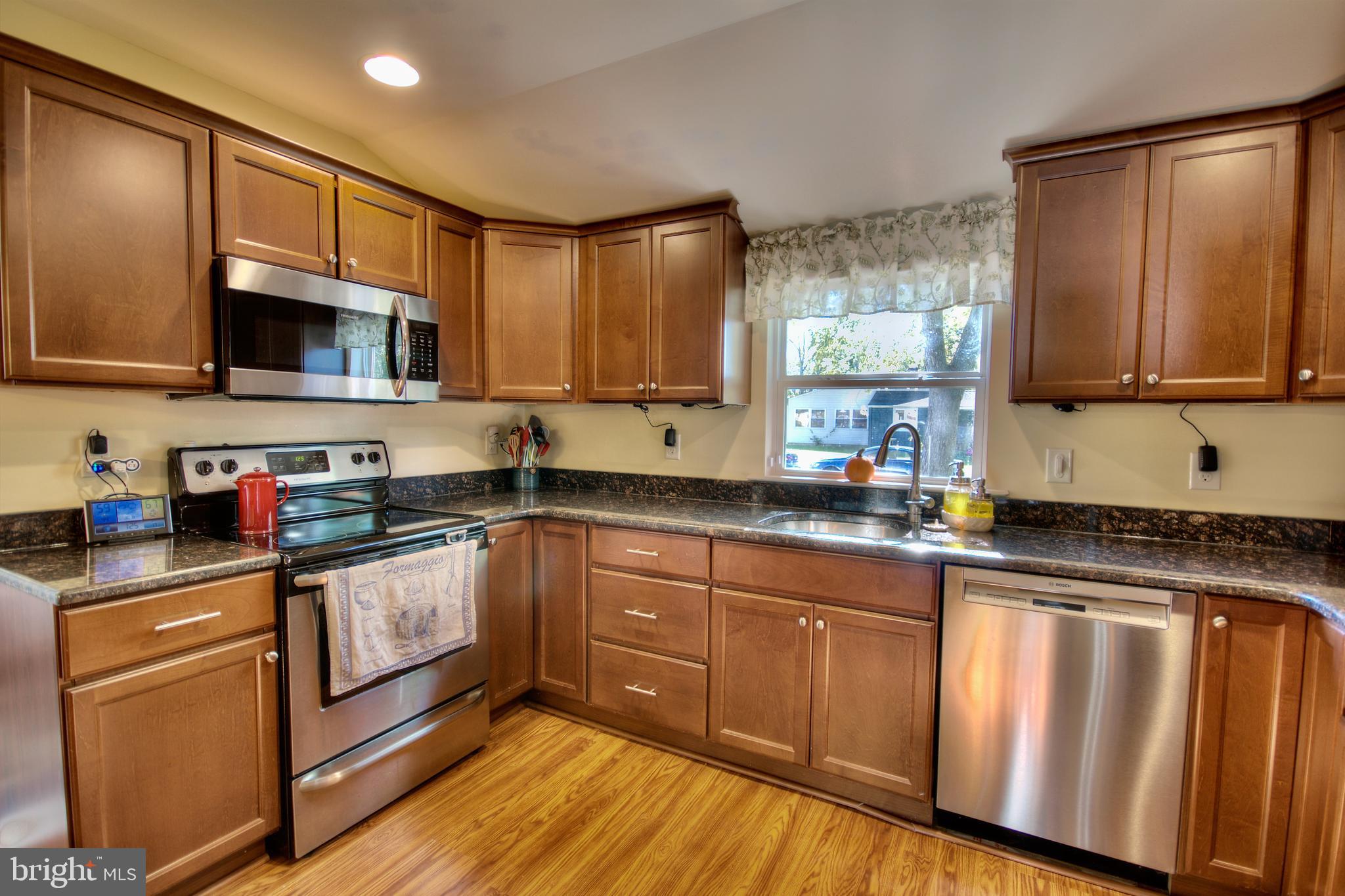 INDIAN CREEK - Residential