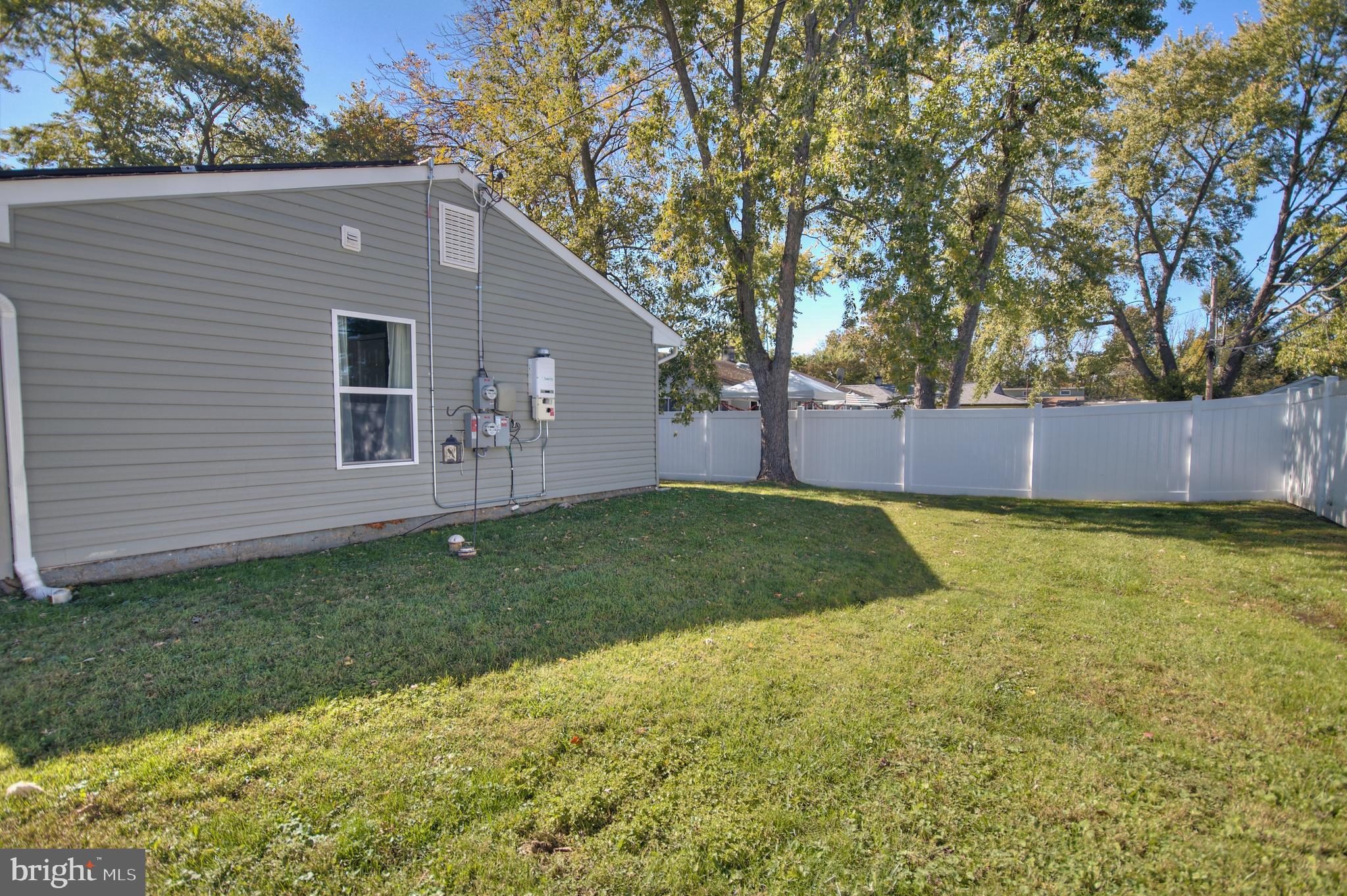 INDIAN CREEK - Residential