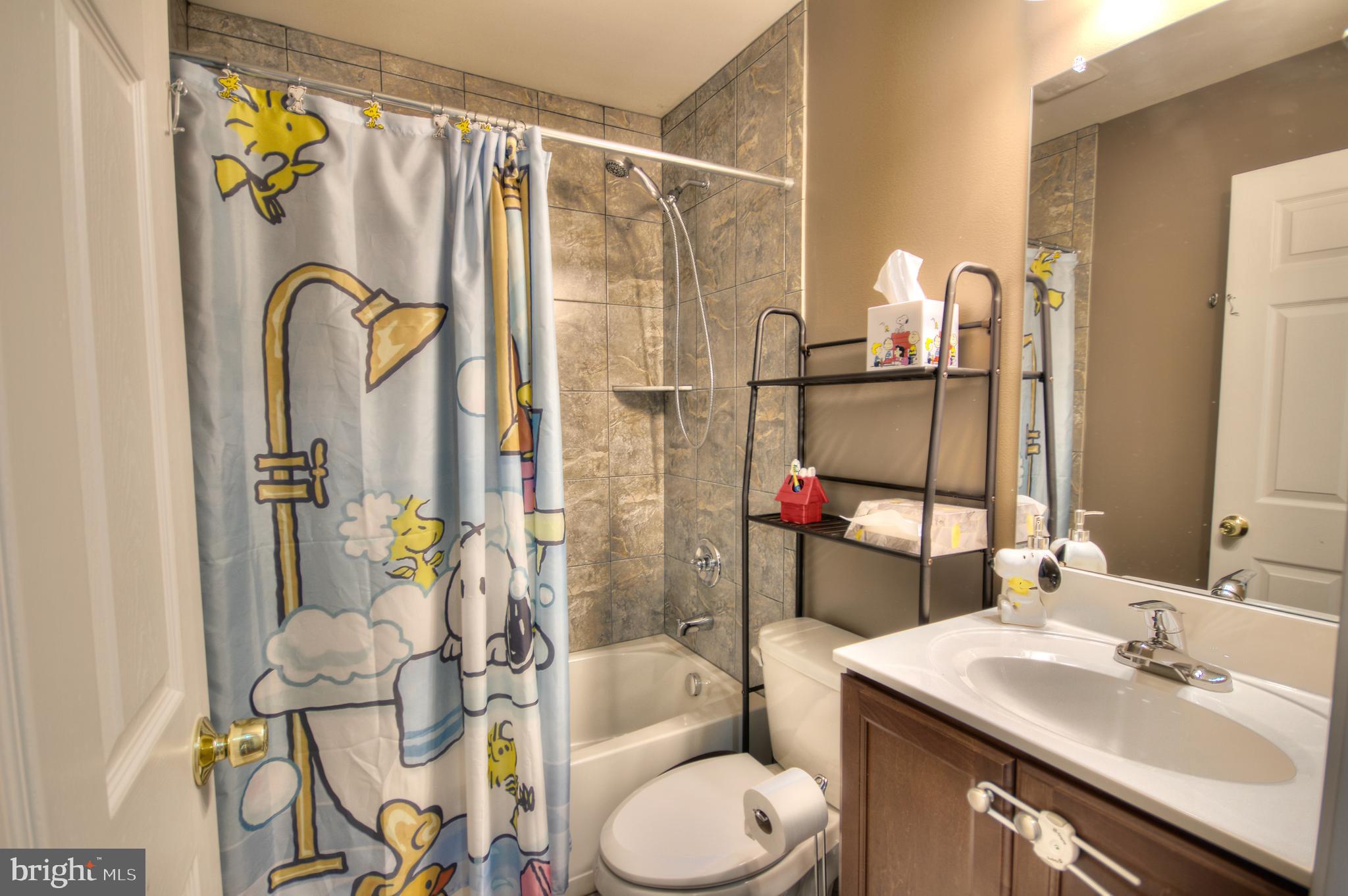 INDIAN CREEK - Residential