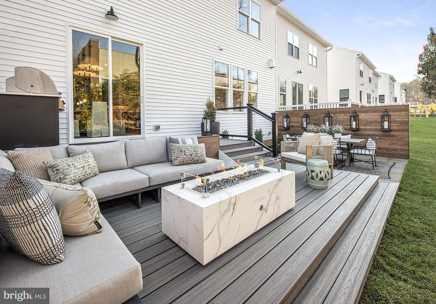 The Kelvin Elite's spacious foyer offers views of the expansive great room and casual dining area with rear yard access. Enhancing the well-appointed kitchen is a large center island with breakfast bar, plenty of counter and cabinet space, and an ample walk-in pantry. The serene primary bedroom suite is highlighted by a generous walk-in closet and a splendid primary bath with a dual-sink vanity, a luxe shower with seat, linen storage, and a private water closet. Two of the secondary bedrooms feature ample closets and share a hall bath with a separate dual-sink vanity area, and one features a walk-in closet and a private bath. Additional highlights include easily accessible second-floor laundry, a powder room, an everyday entry, and plenty of extra storage.