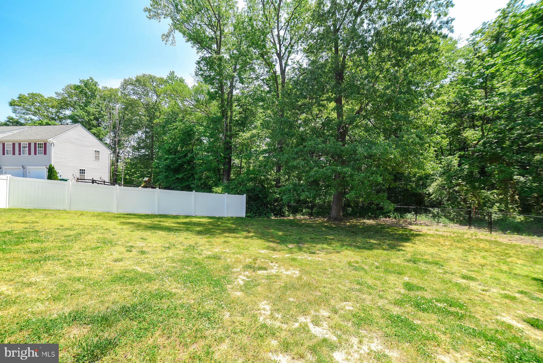 FERRY DOCK CROSSING - Residential