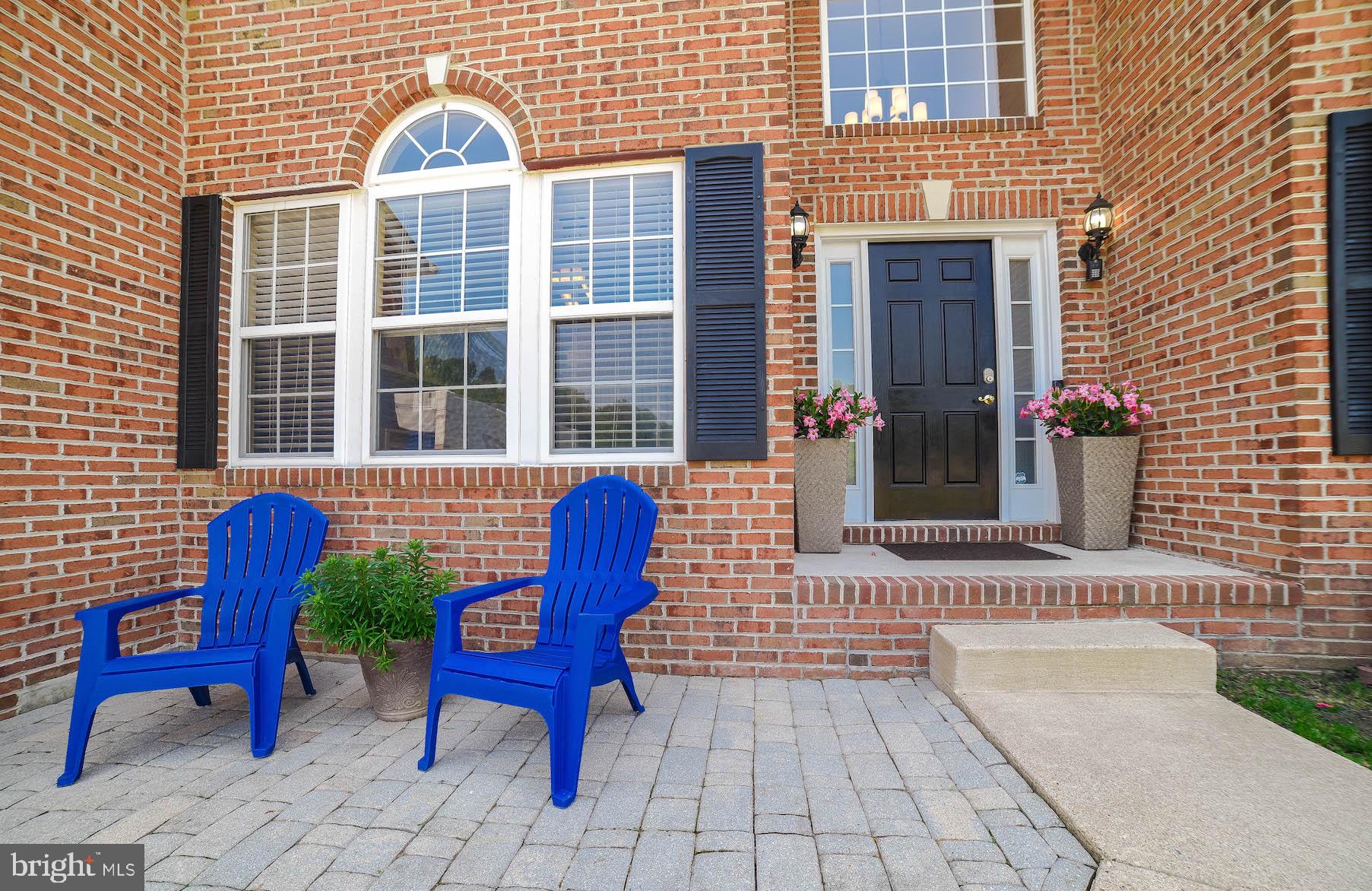 FERRY DOCK CROSSING - Residential