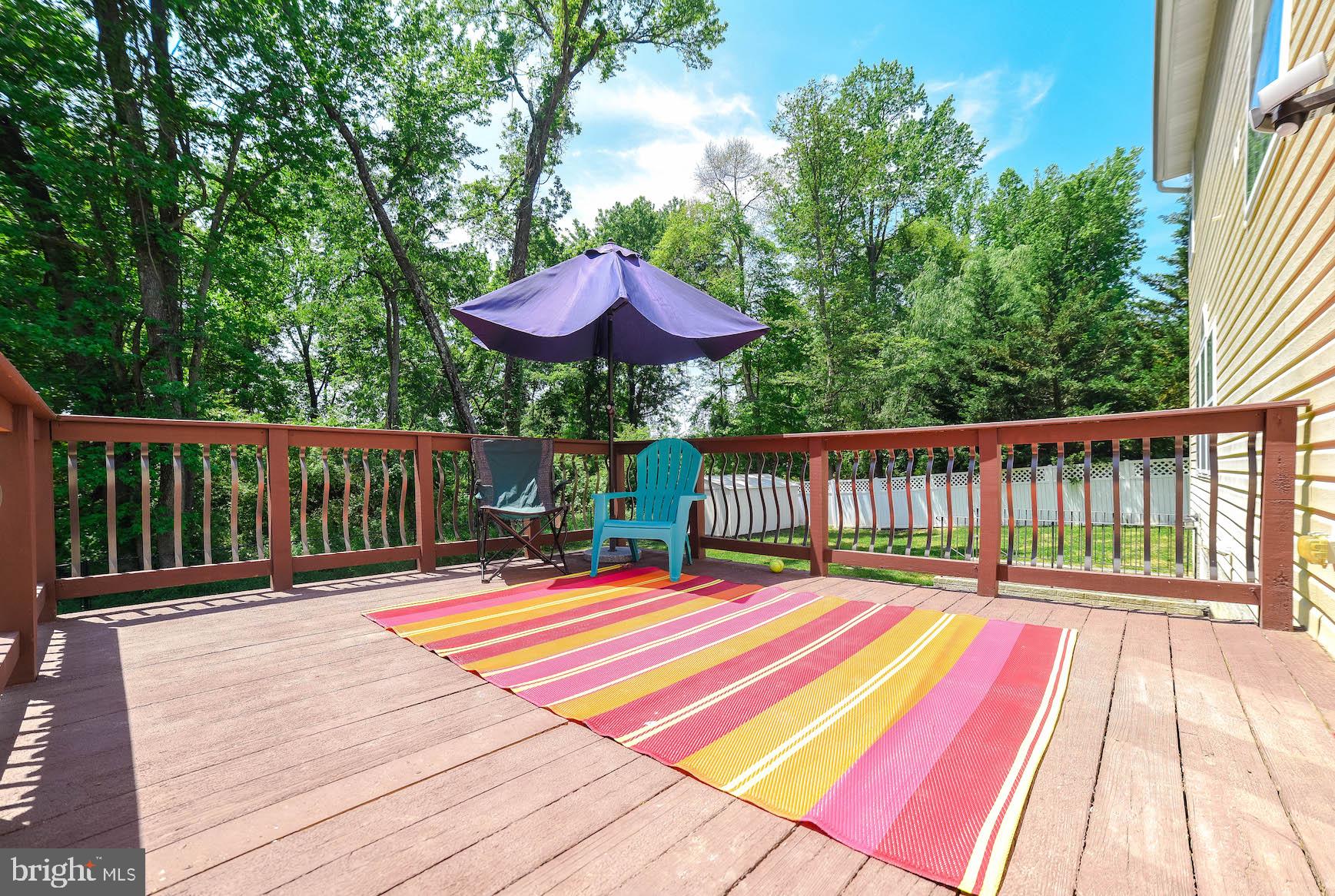 FERRY DOCK CROSSING - Residential