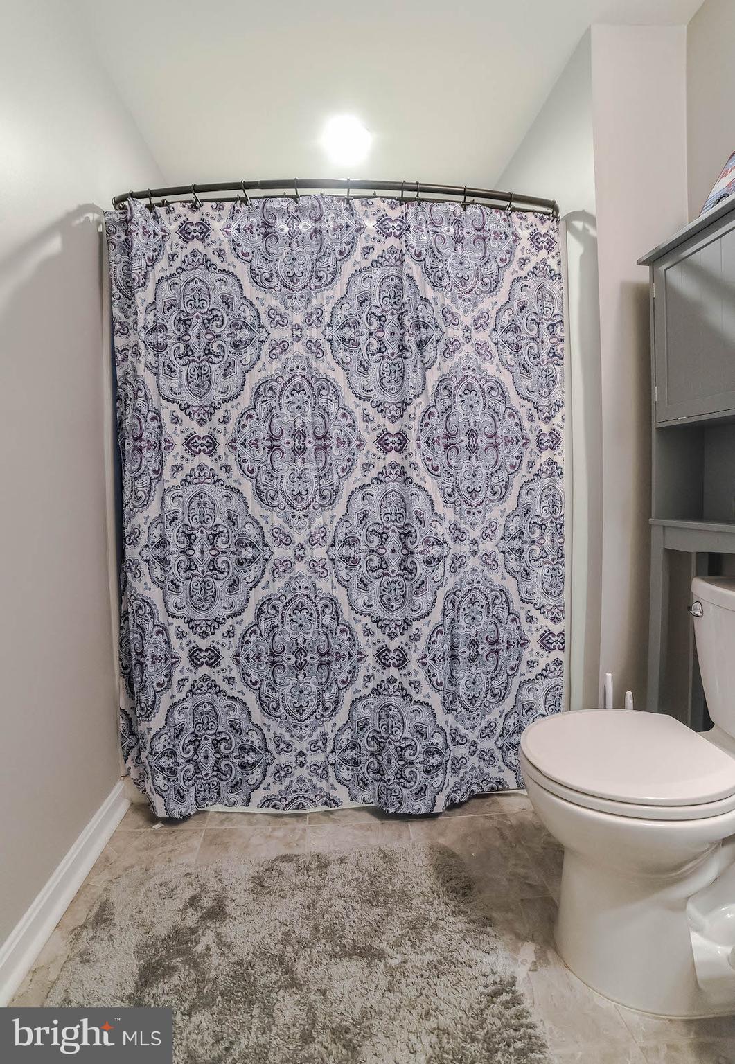 FERRY DOCK CROSSING - Residential