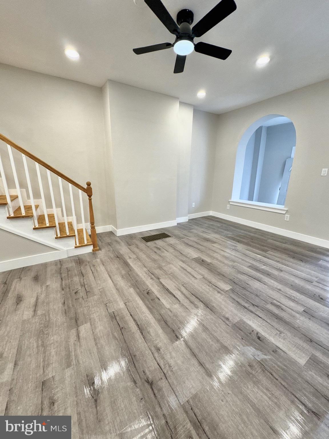 MILL CREEK - Residential Lease