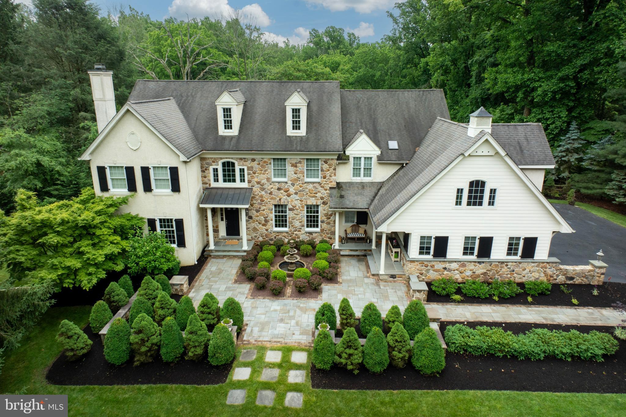 STONEBROOK - Residential