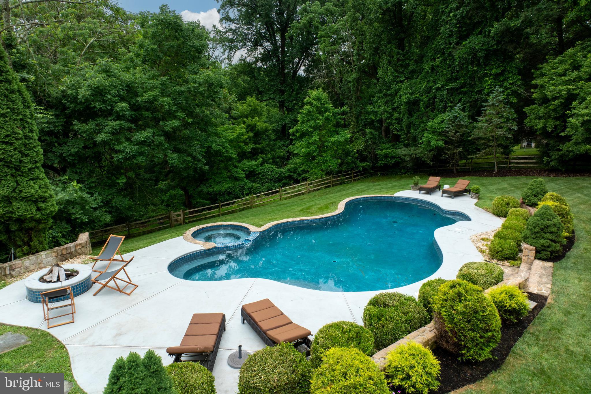 STONEBROOK - Residential