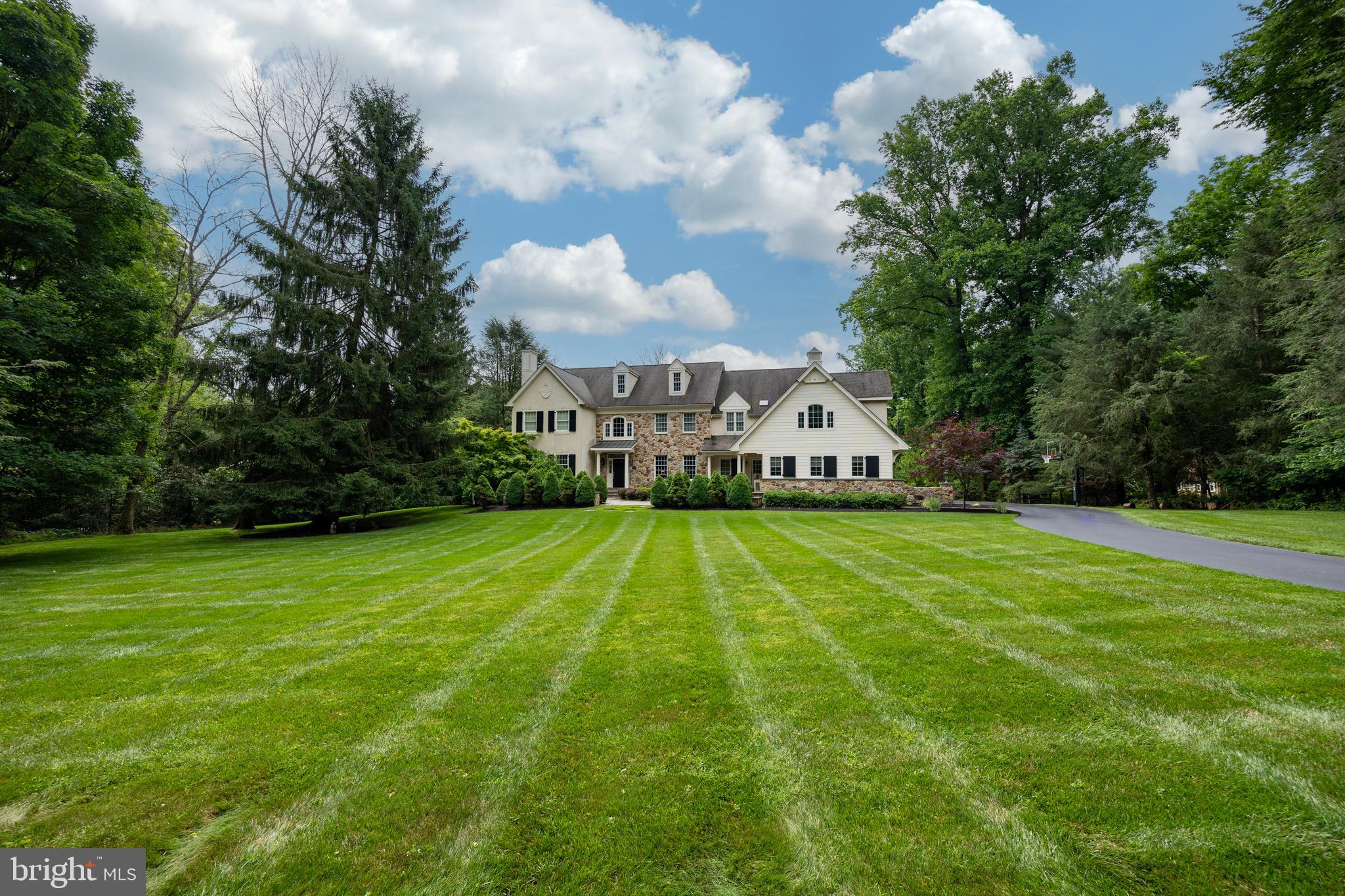 STONEBROOK - Residential