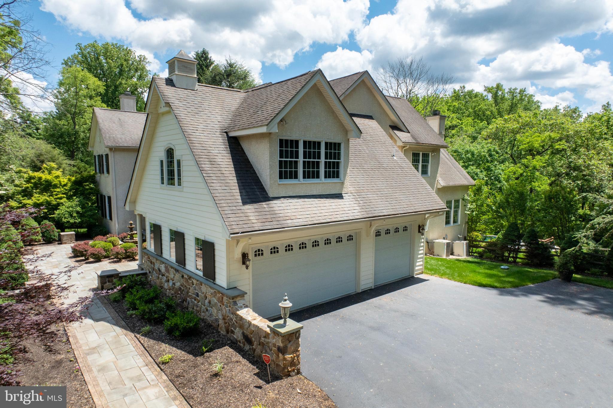 STONEBROOK - Residential