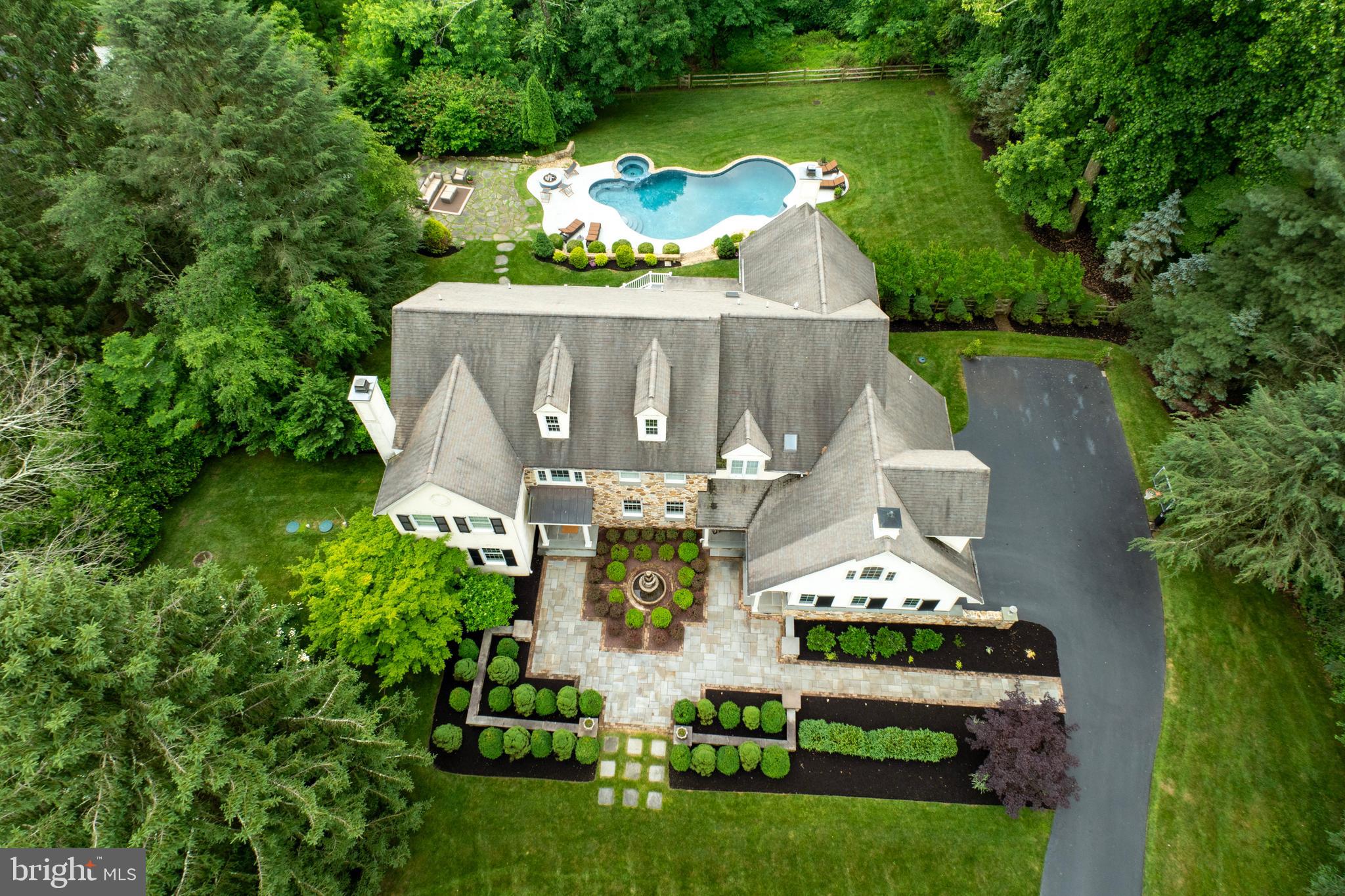 STONEBROOK - Residential