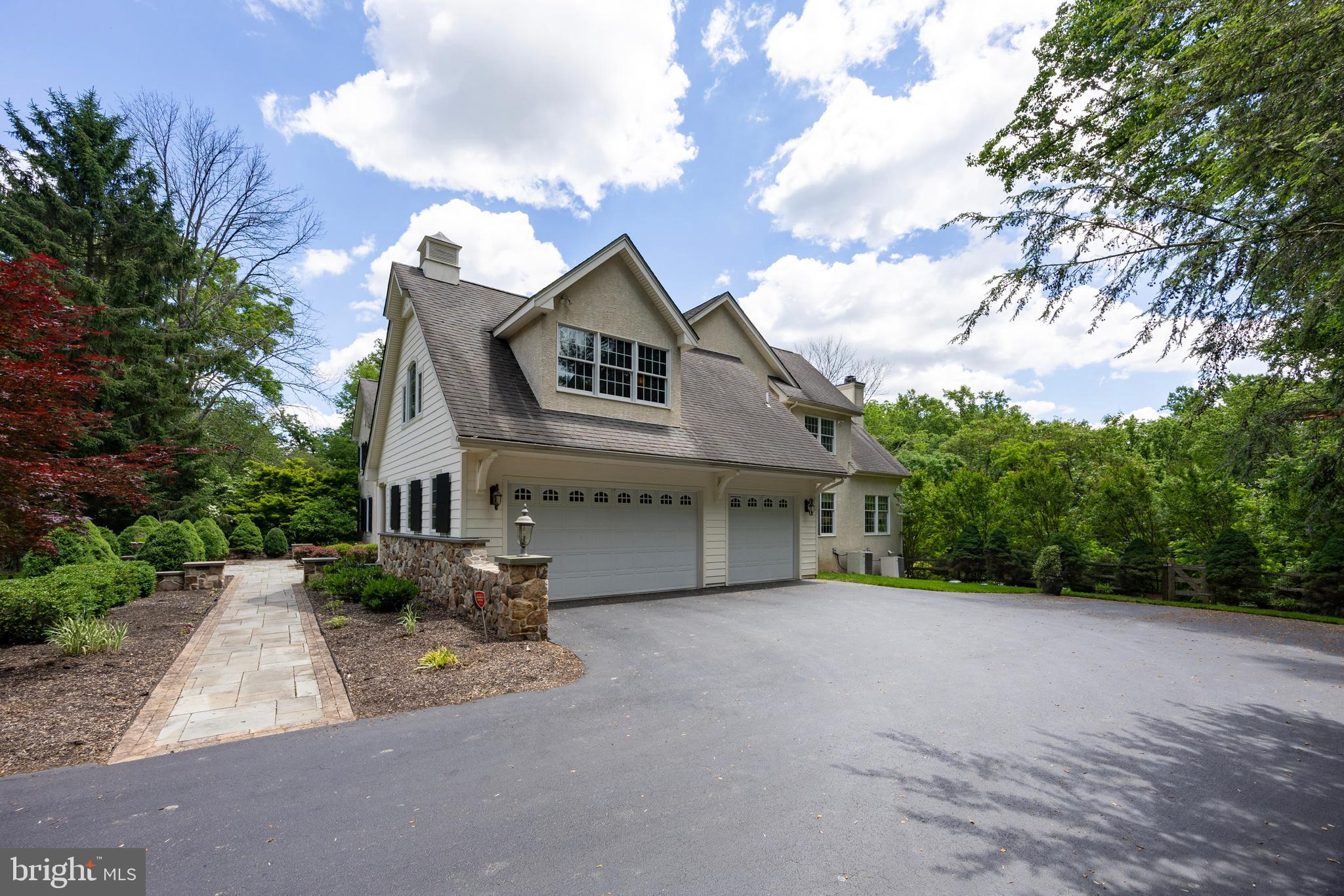 STONEBROOK - Residential