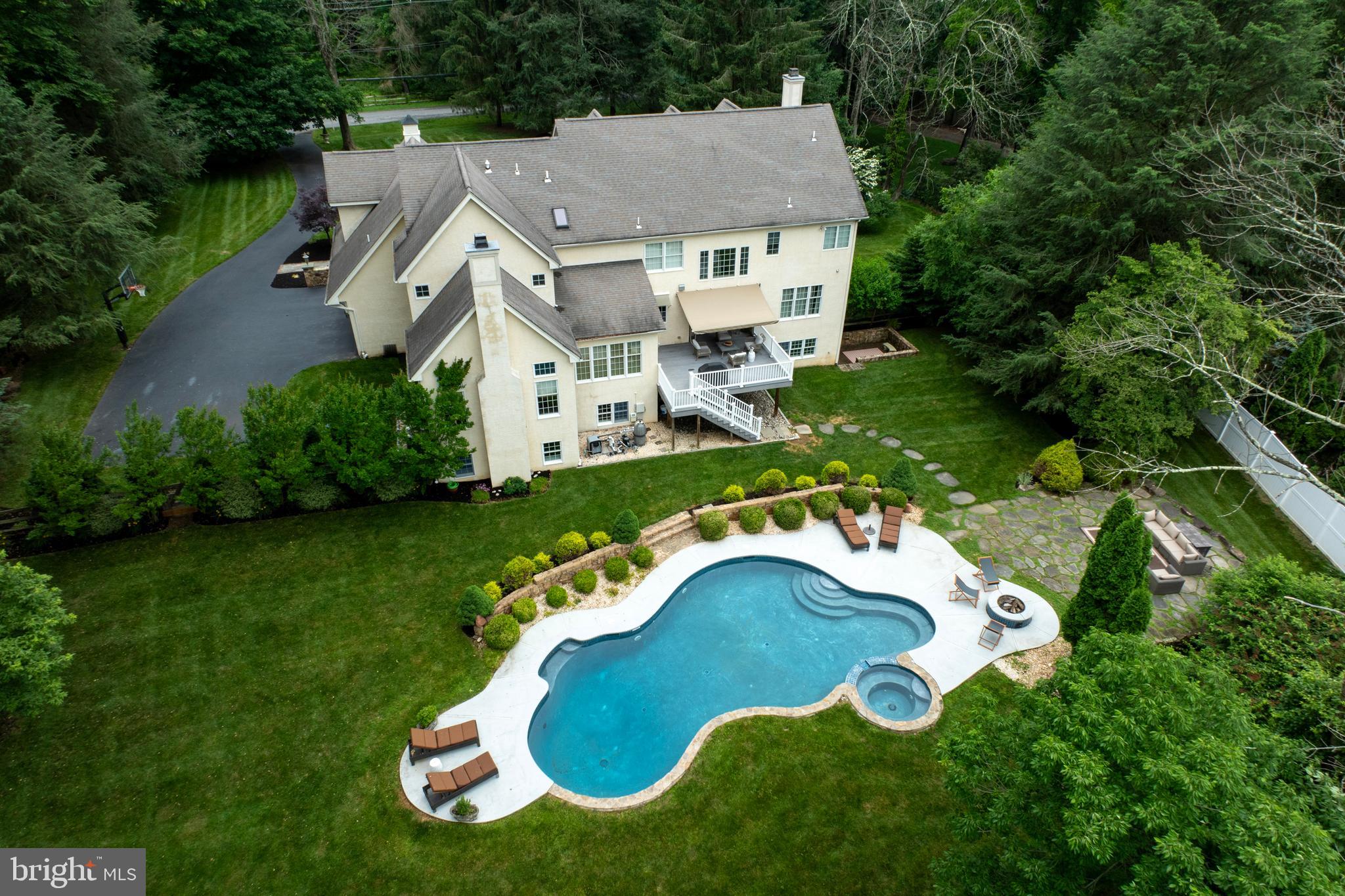 STONEBROOK - Residential