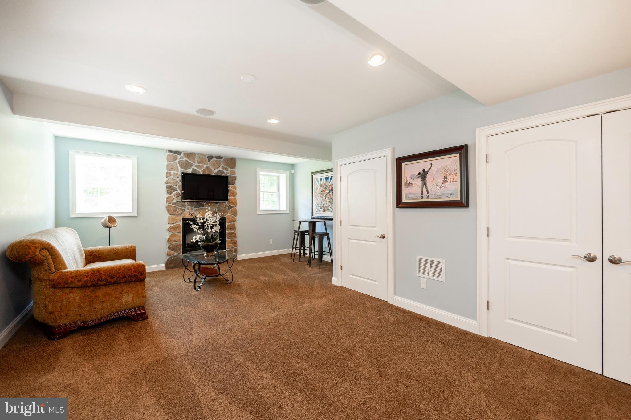 STONEBROOK - Residential