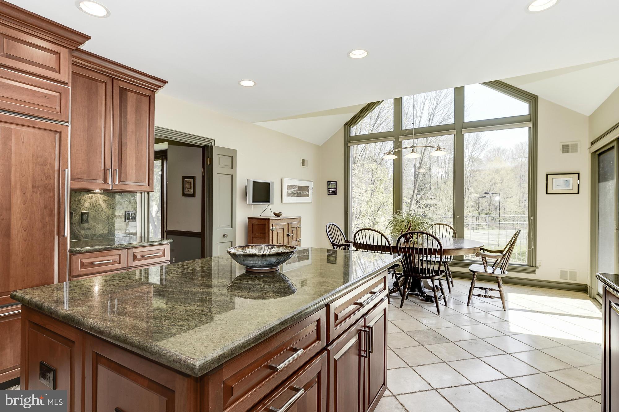 POTOMAC VILLAGE - Residential