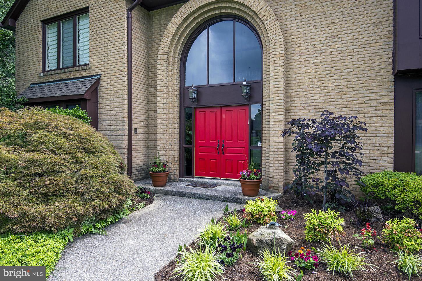 POTOMAC VILLAGE - Residential