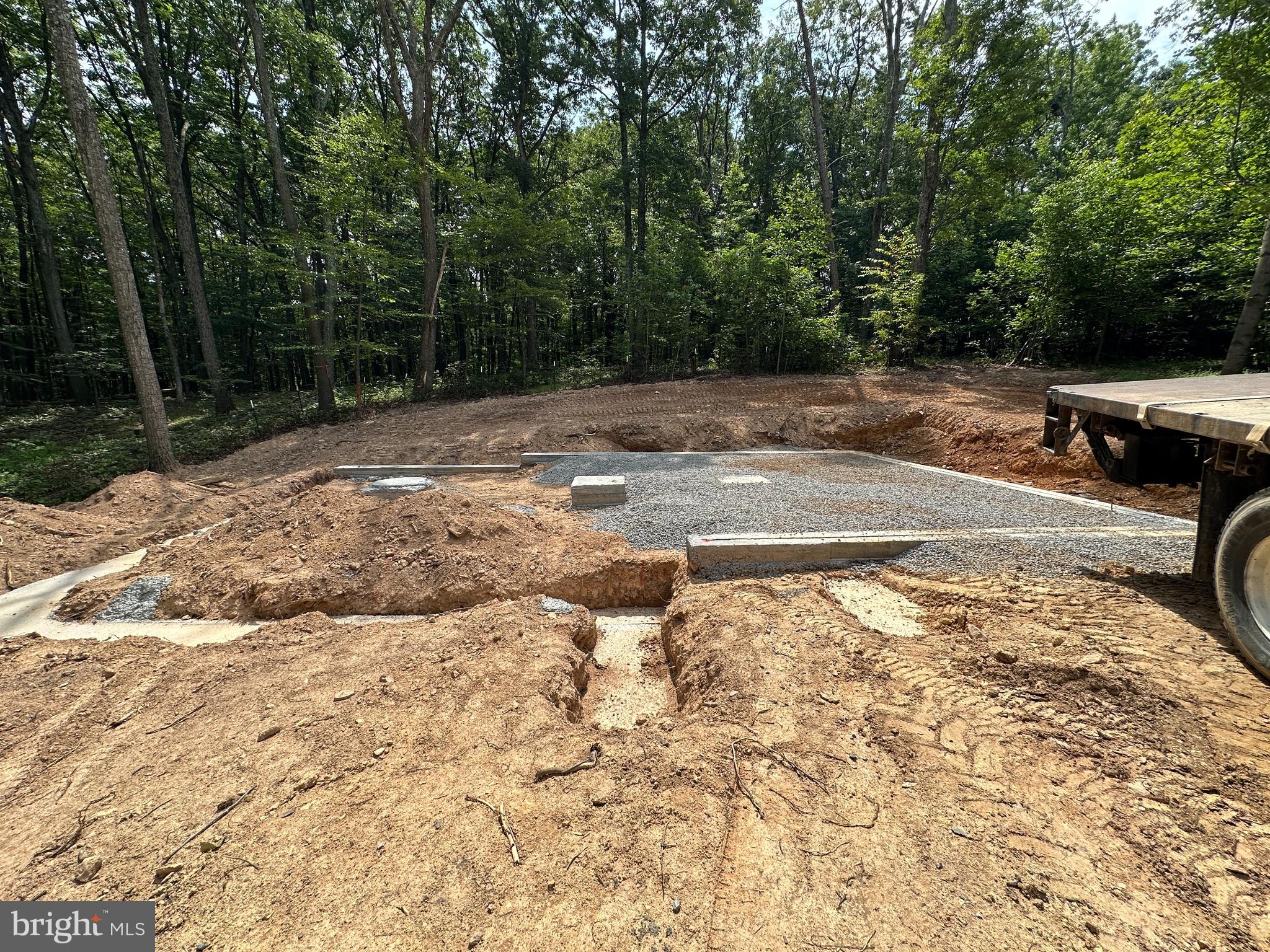 122 DEER TRAIL