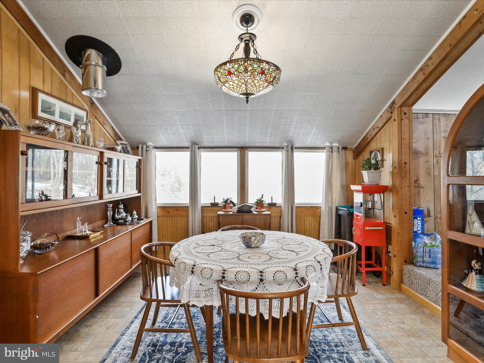 76 SCHAEFFER HILL DRIVE
