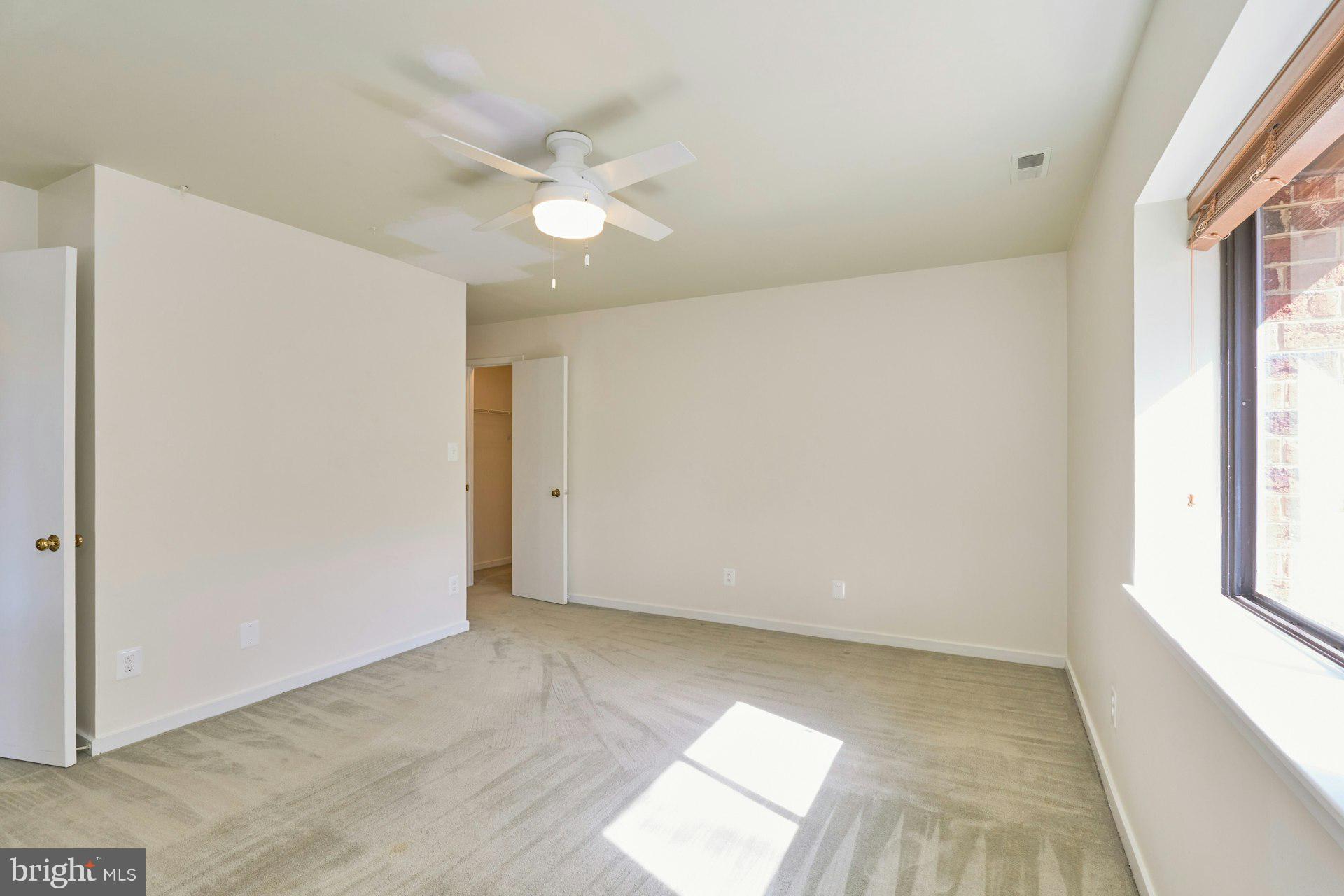 WATERFORD SQUARE - Residential