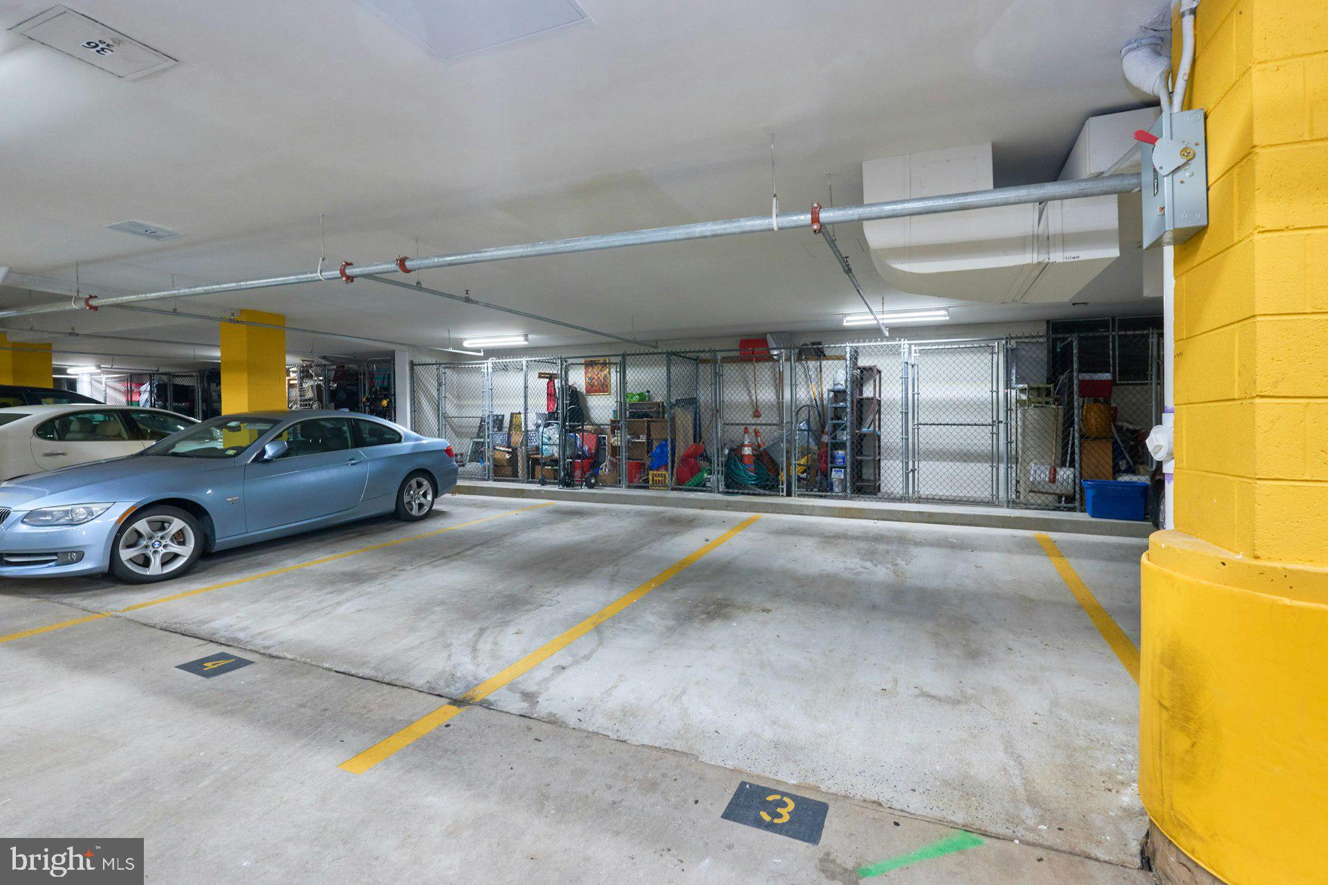 WATERFORD SQUARE - Residential