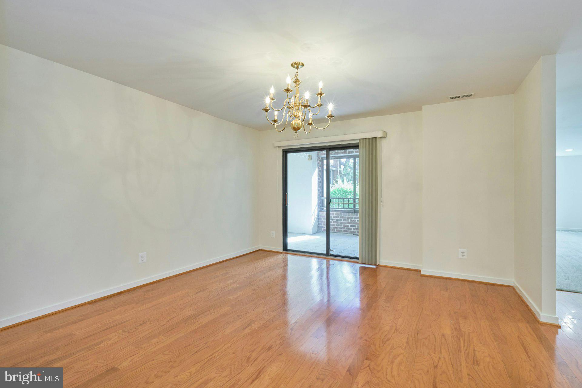 WATERFORD SQUARE - Residential