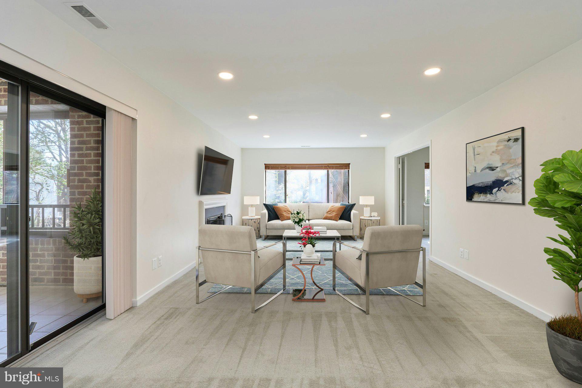 WATERFORD SQUARE - Residential