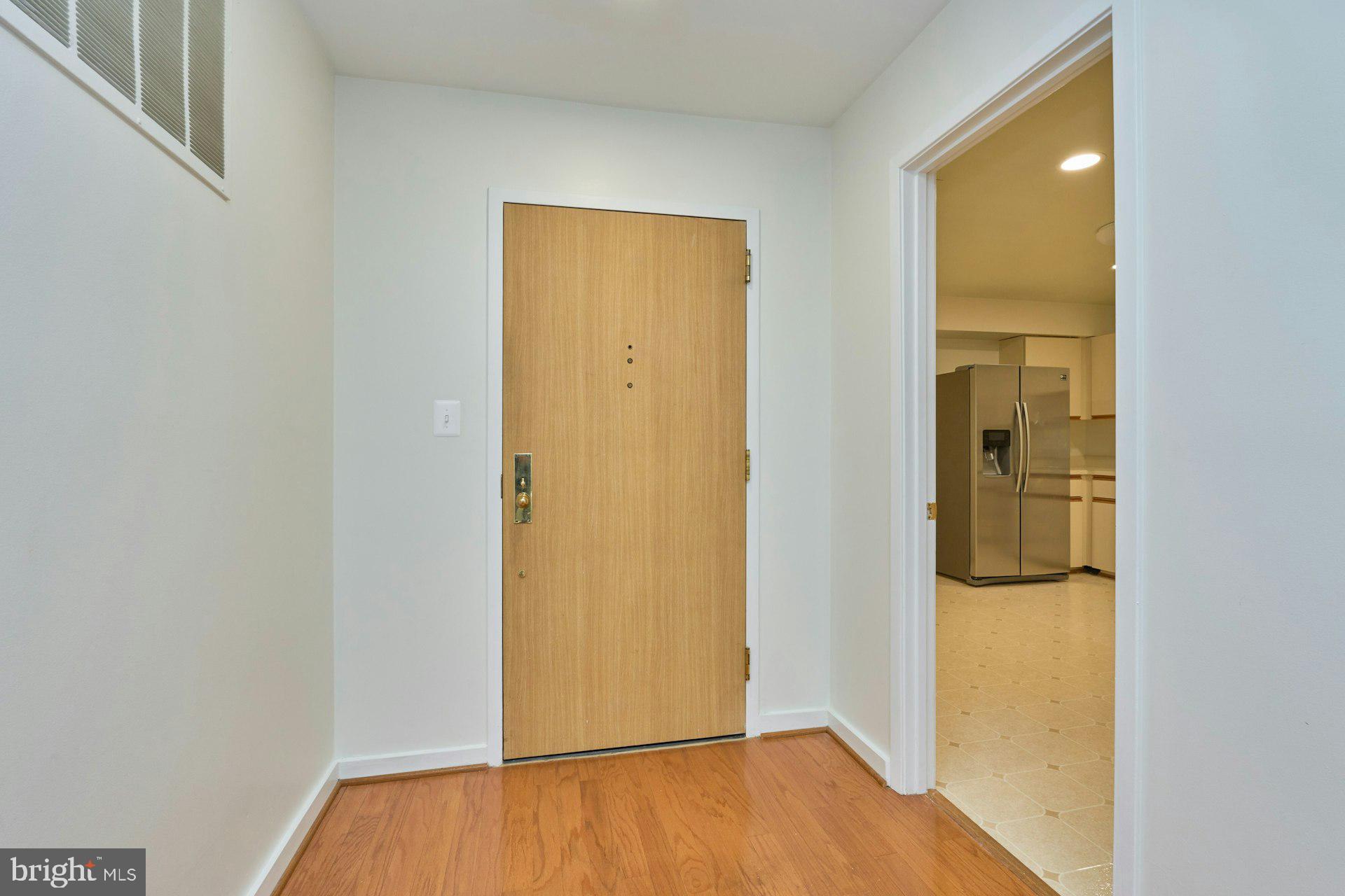 WATERFORD SQUARE - Residential