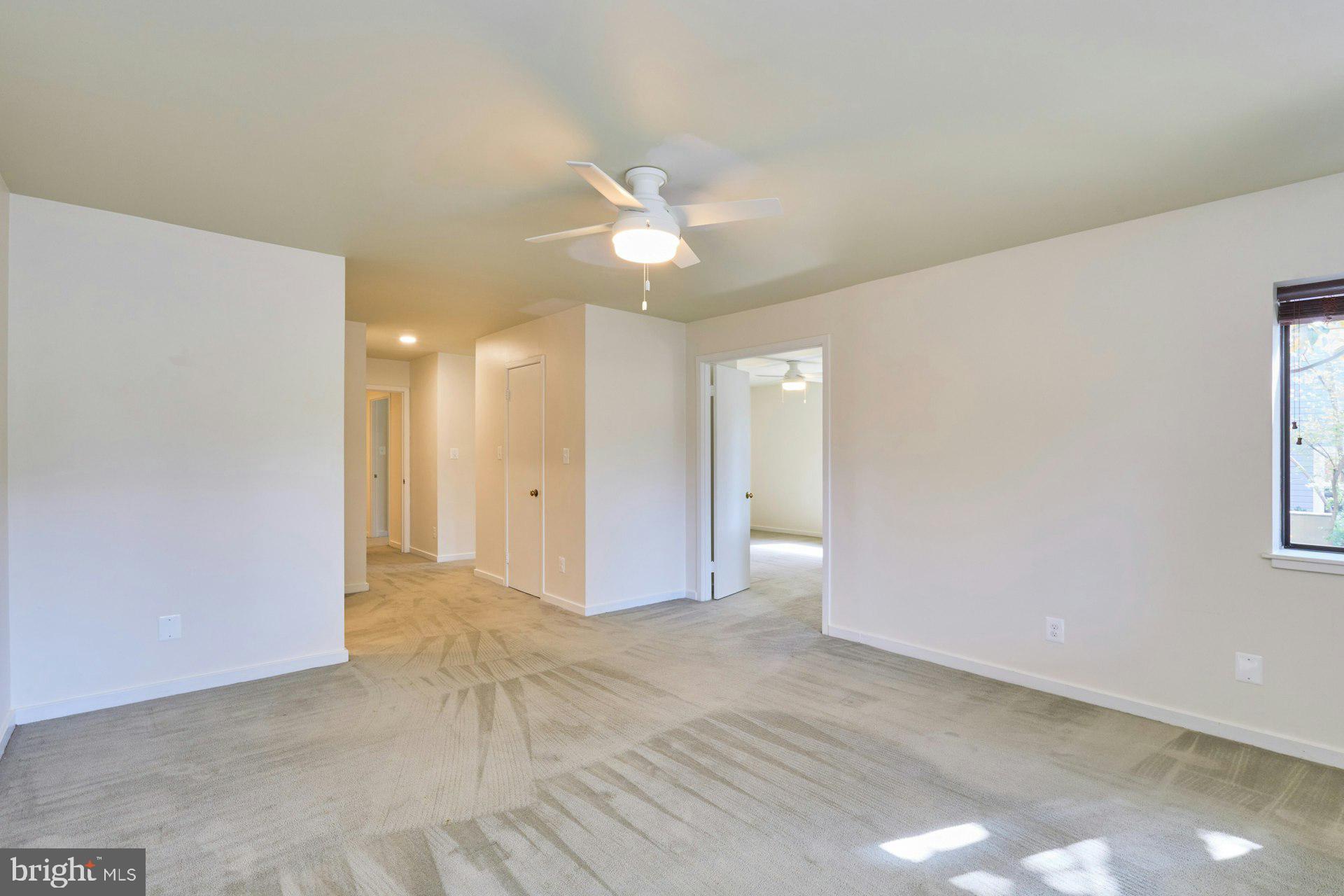 WATERFORD SQUARE - Residential