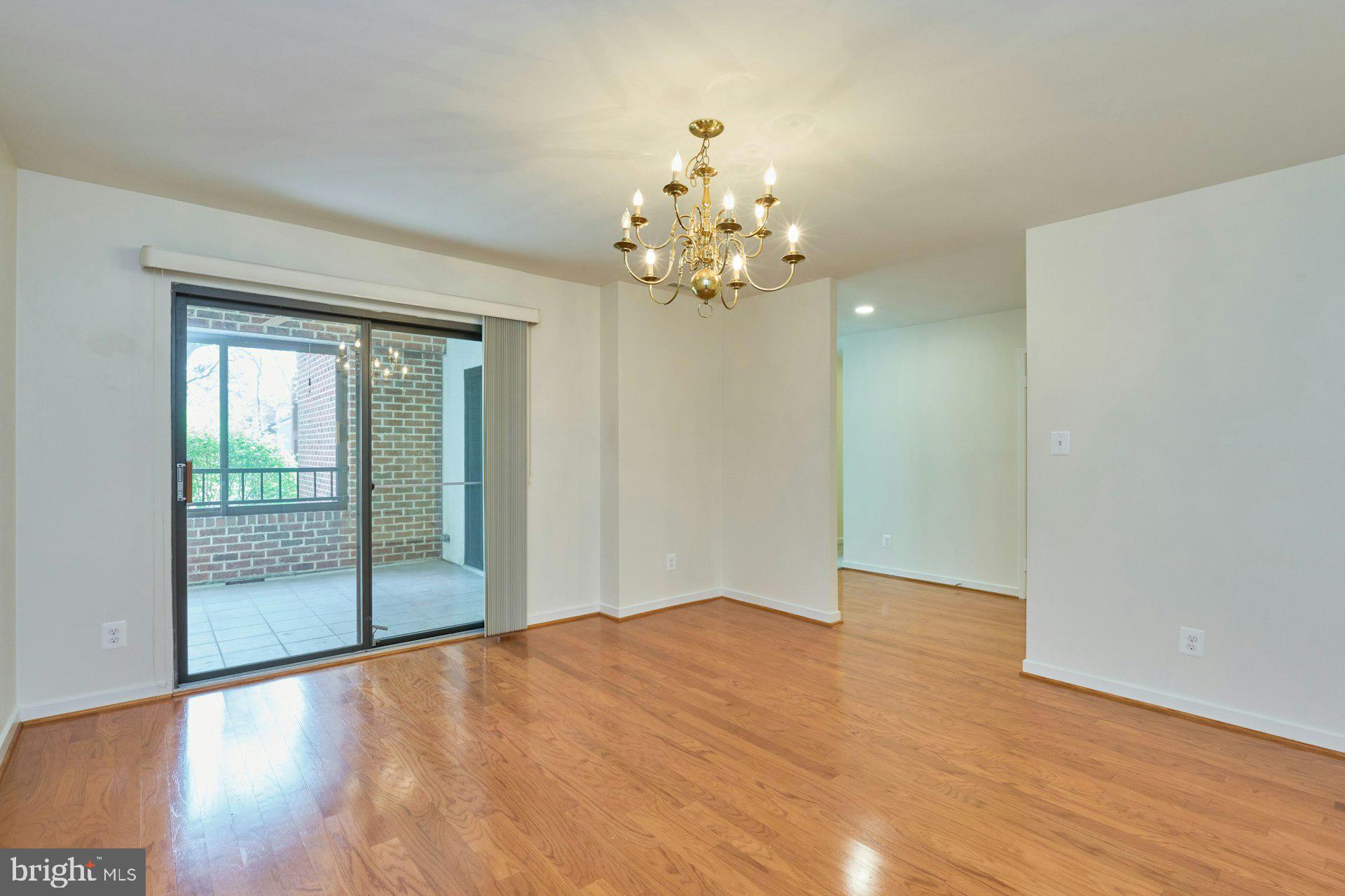 WATERFORD SQUARE - Residential