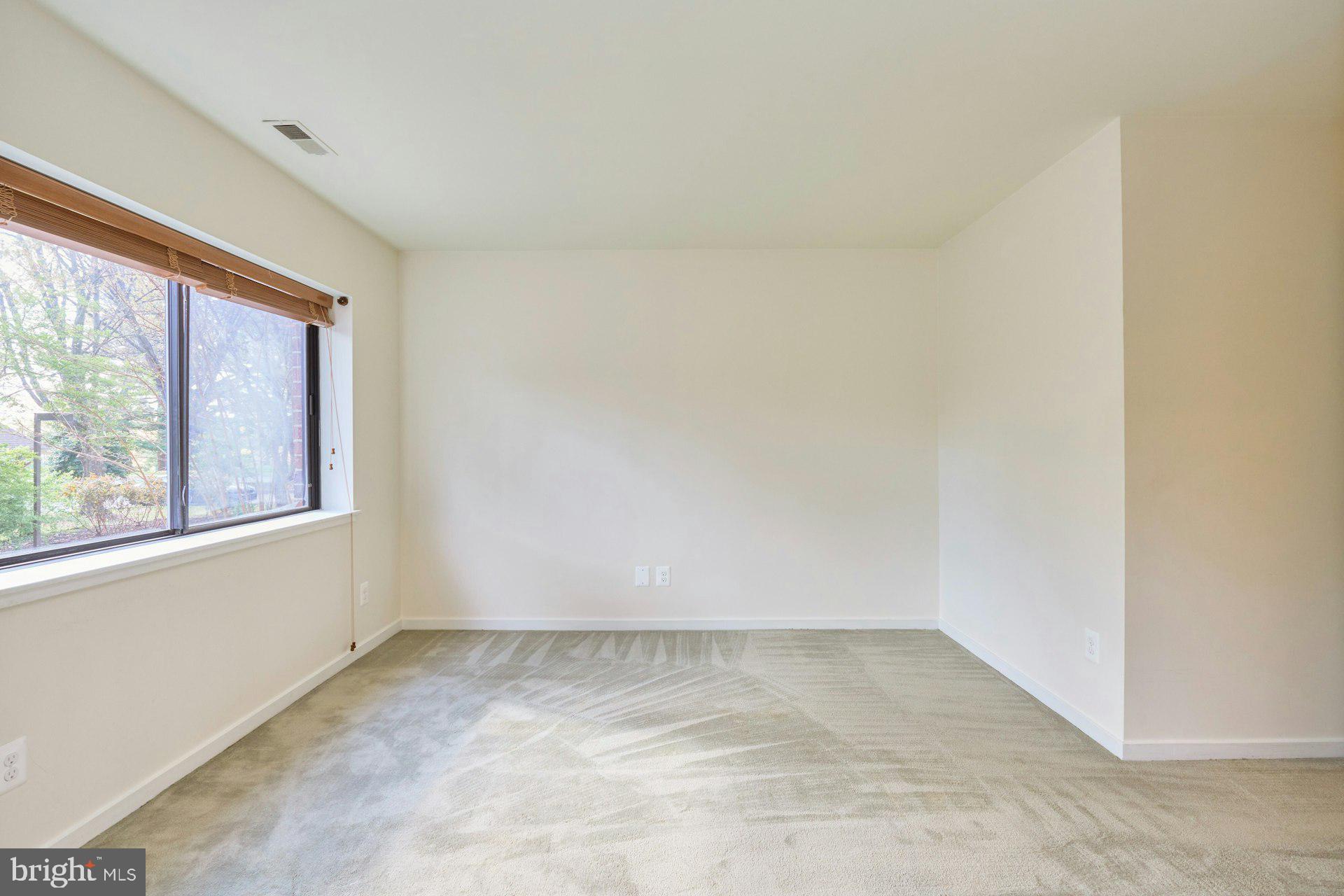 WATERFORD SQUARE - Residential