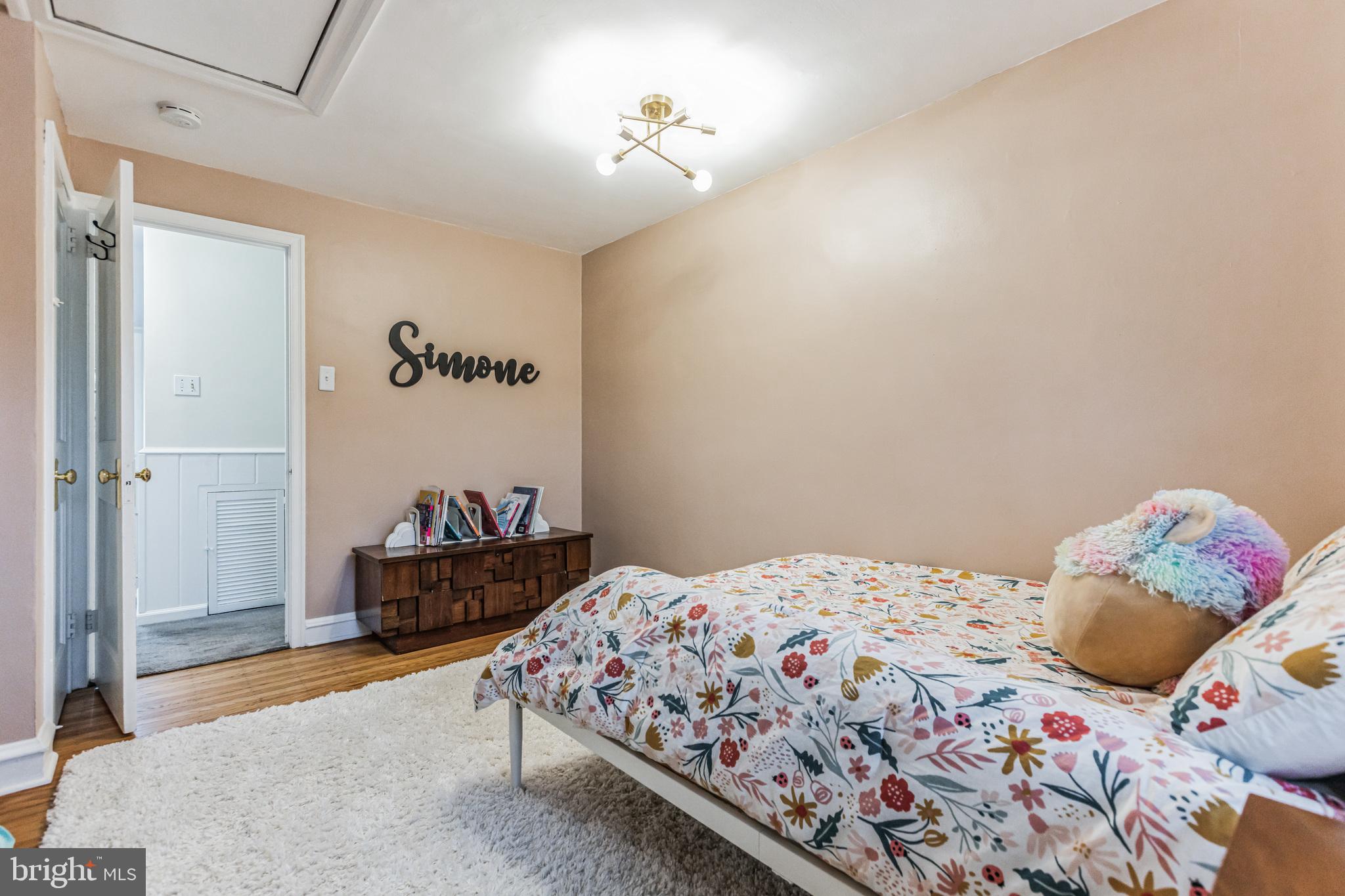 NORTHWOOD - Residential