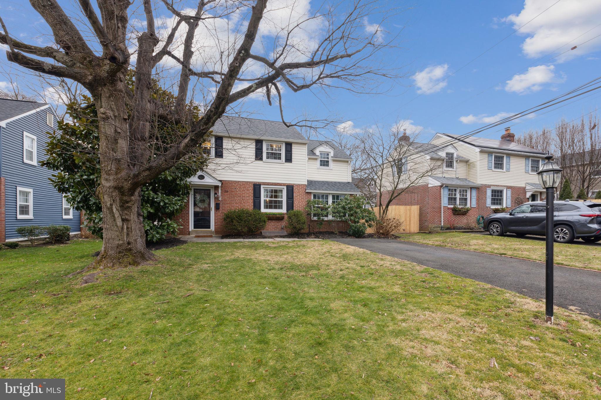 NORTHWOOD - Residential