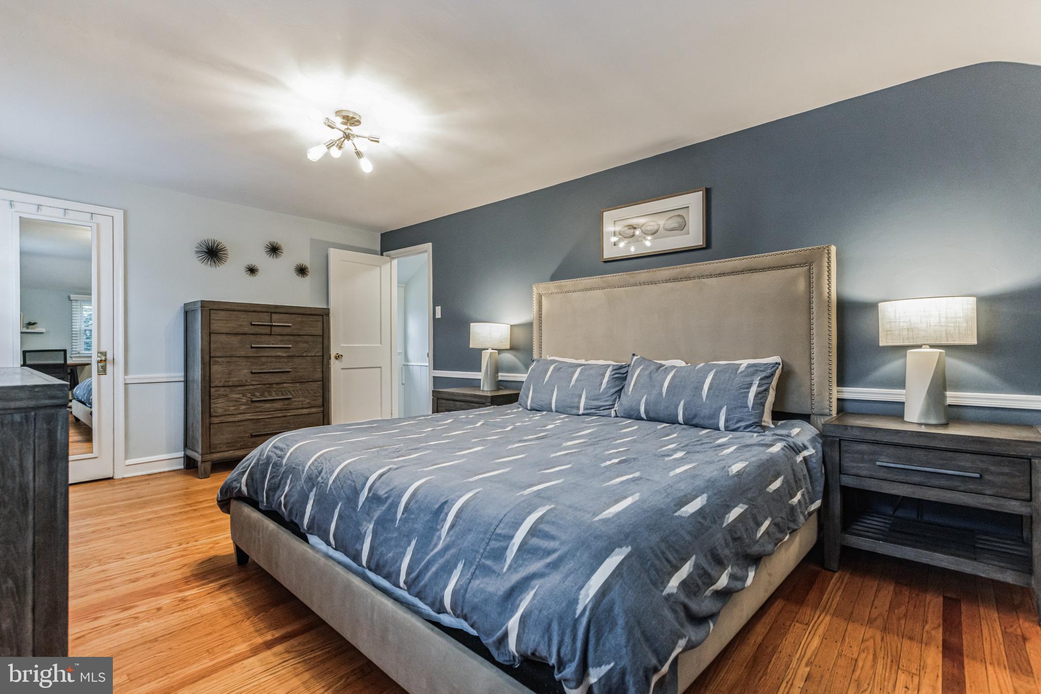 NORTHWOOD - Residential