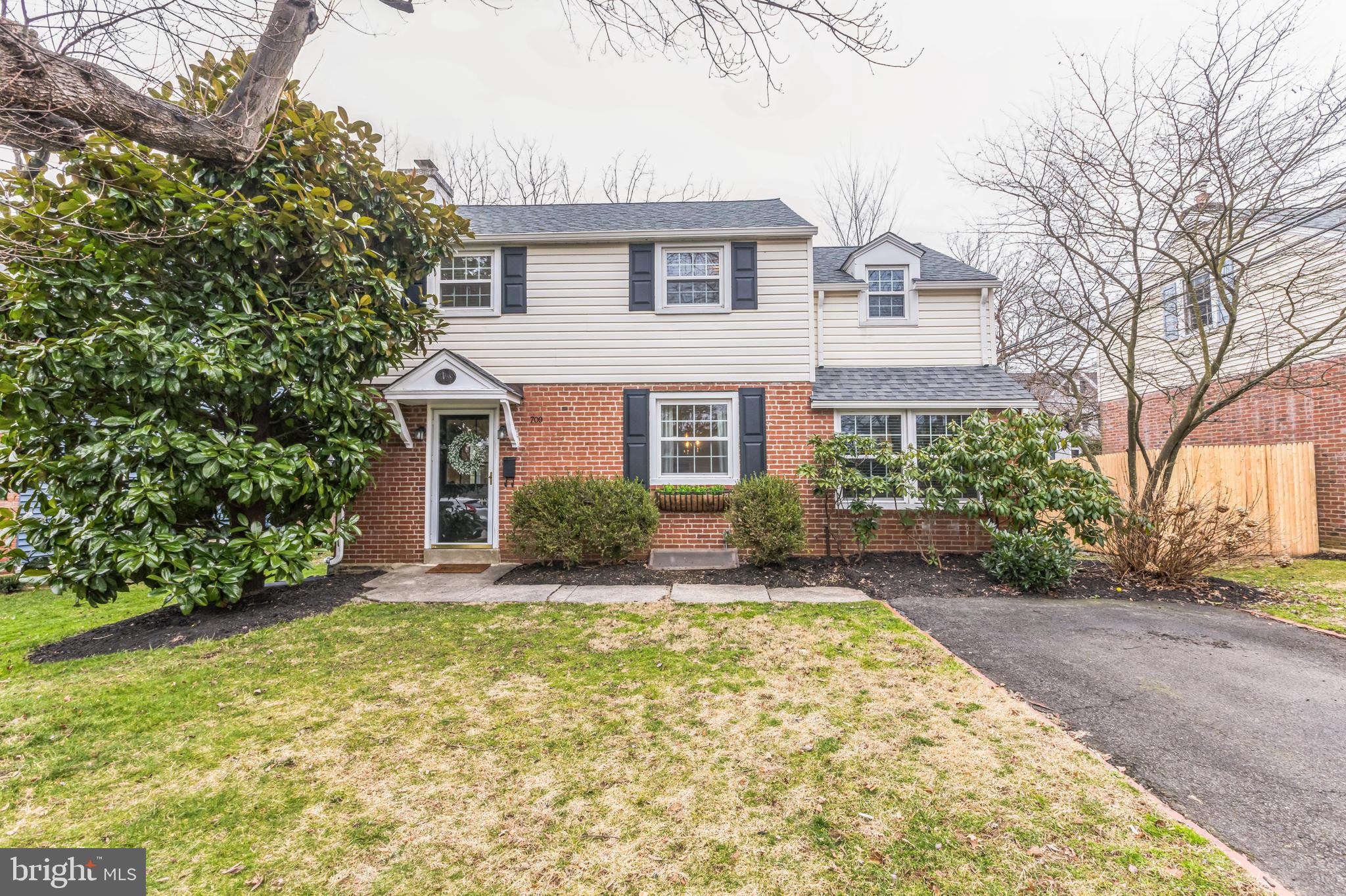 NORTHWOOD - Residential