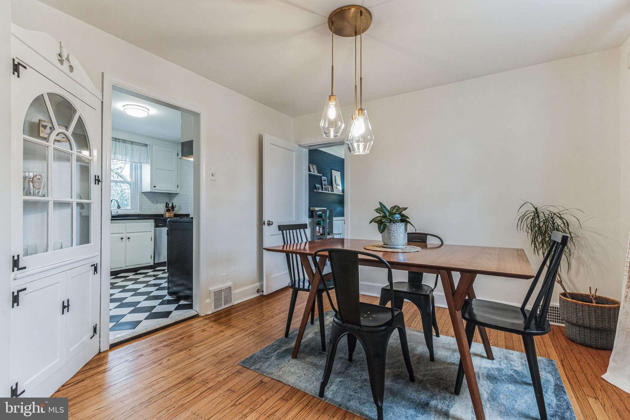 NORTHWOOD - Residential