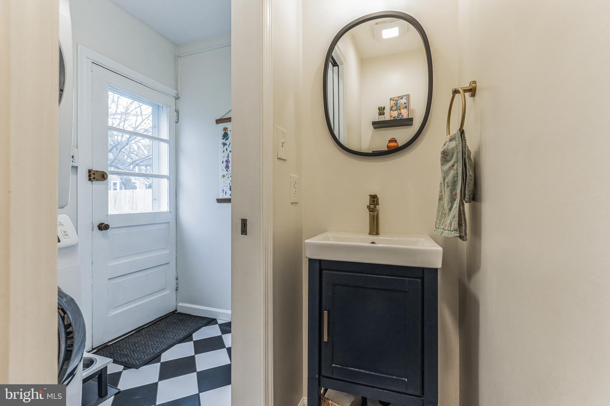 NORTHWOOD - Residential