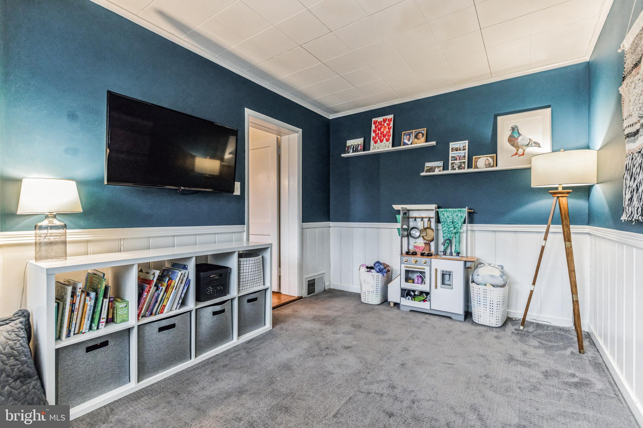 NORTHWOOD - Residential