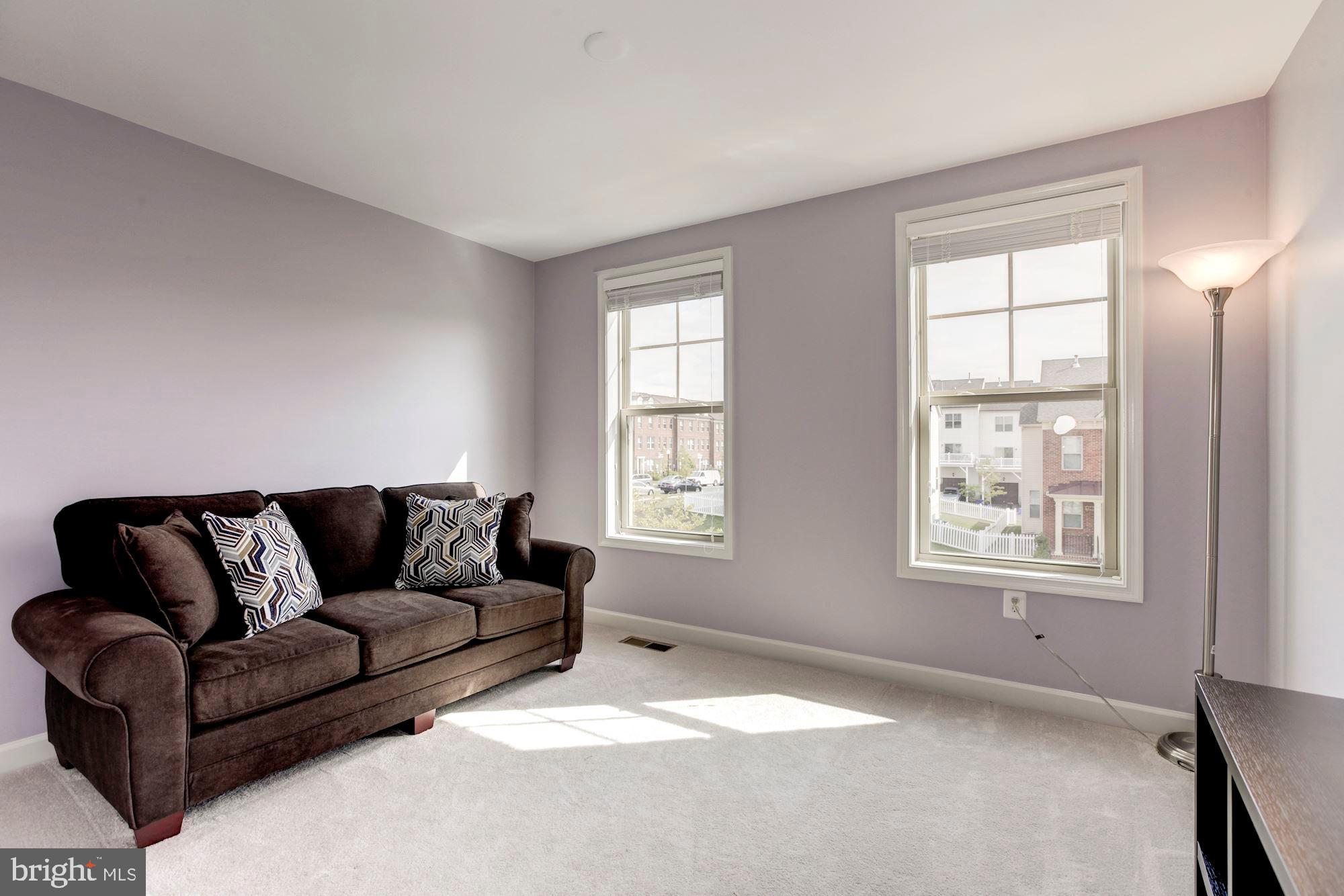 POPLAR RUN - Residential