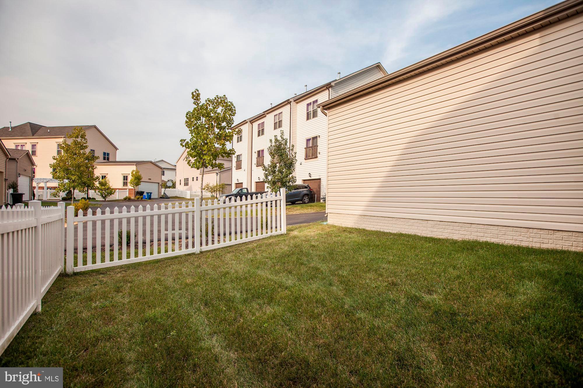 POPLAR RUN - Residential