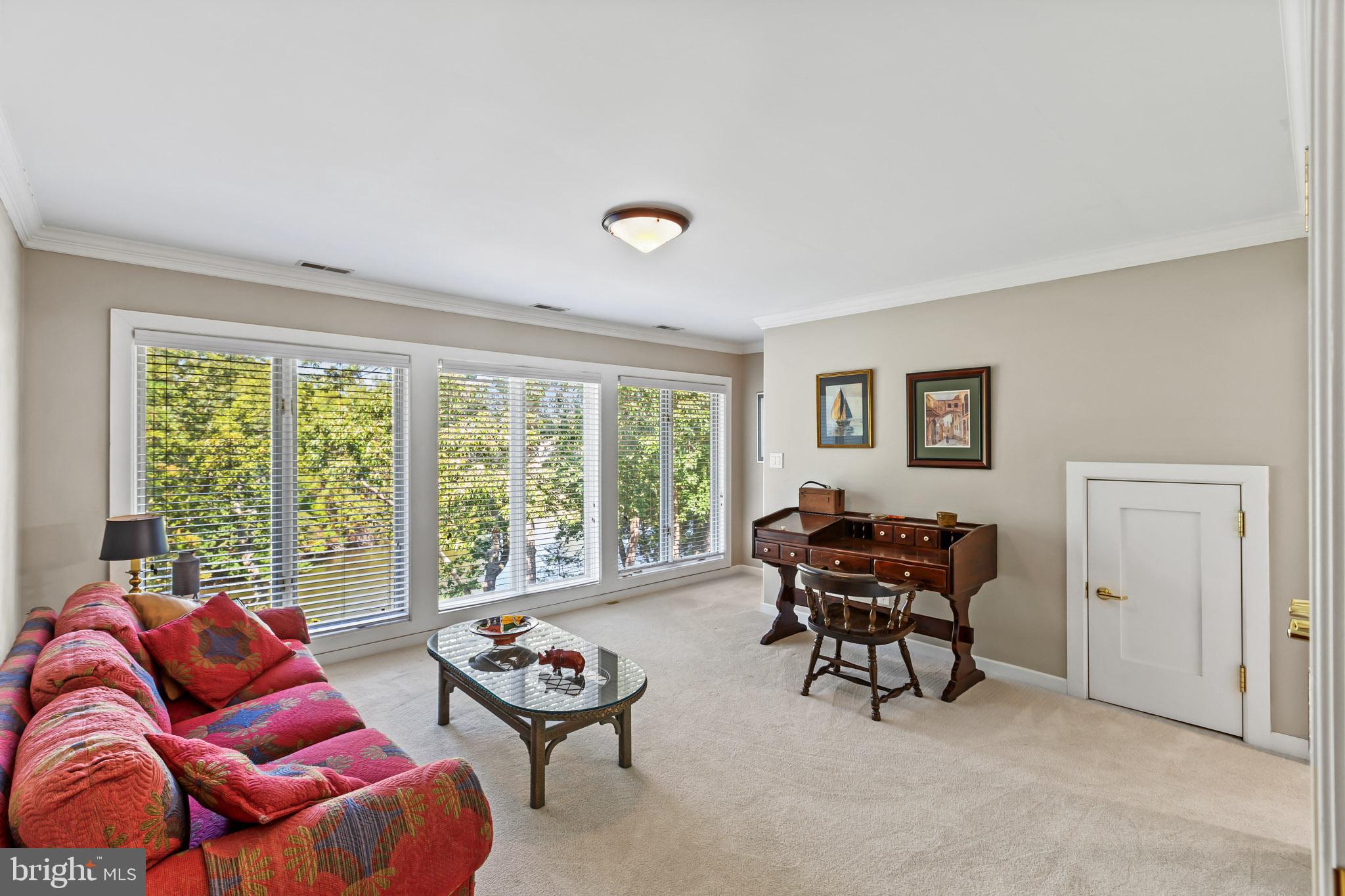 TOWN CREEK - Residential