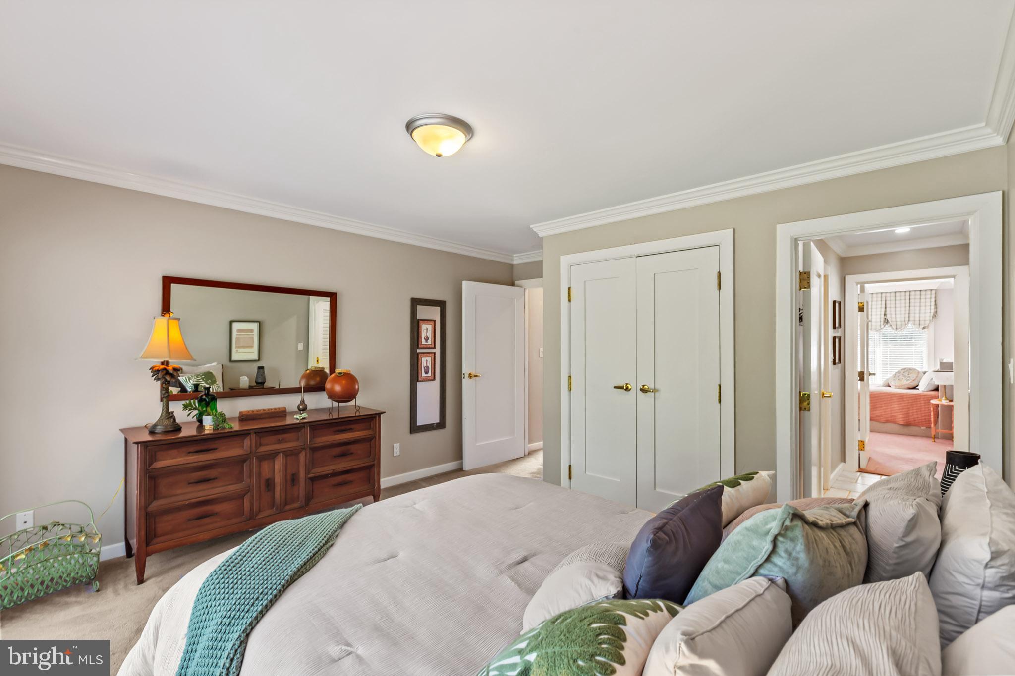 TOWN CREEK - Residential