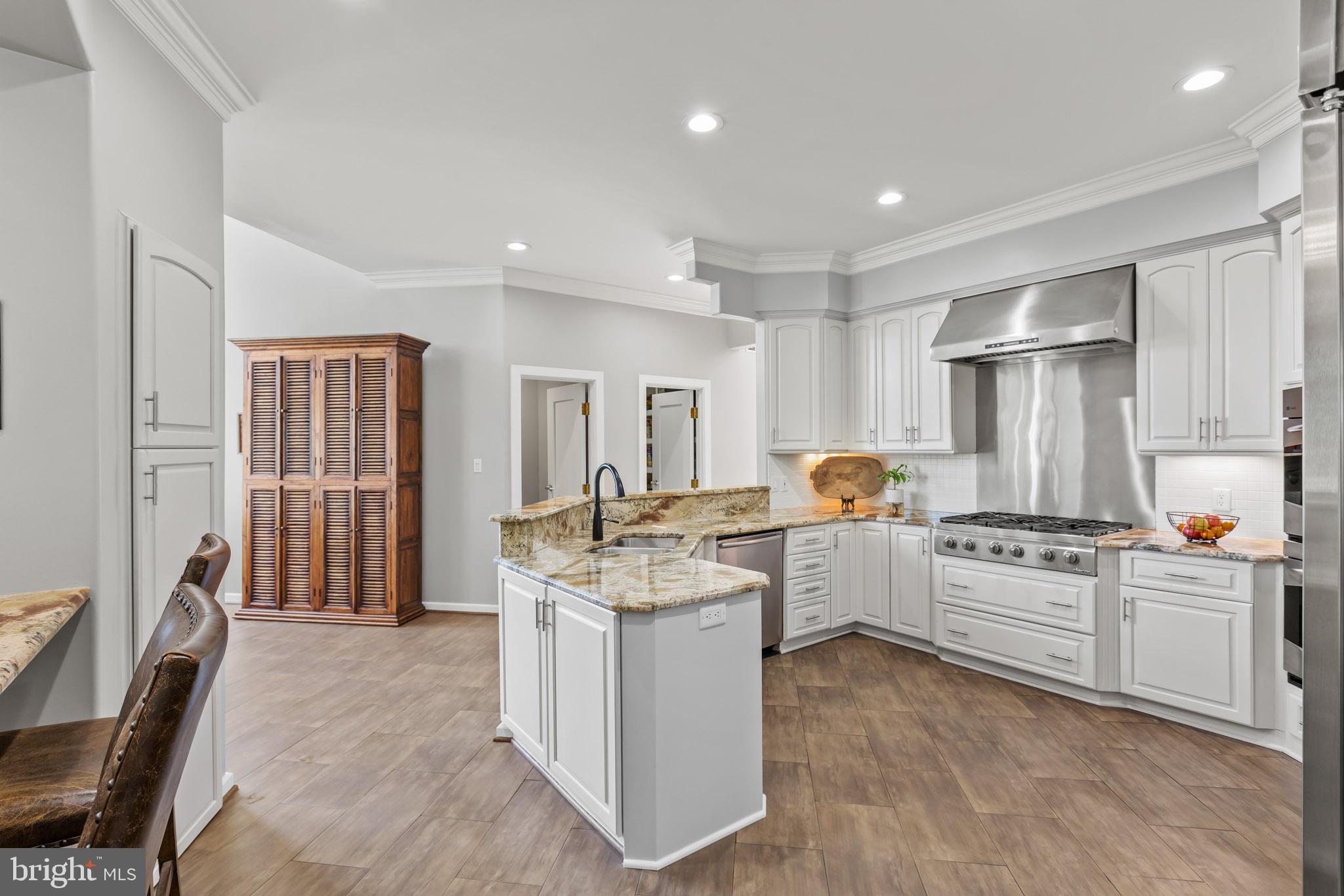 TOWN CREEK - Residential