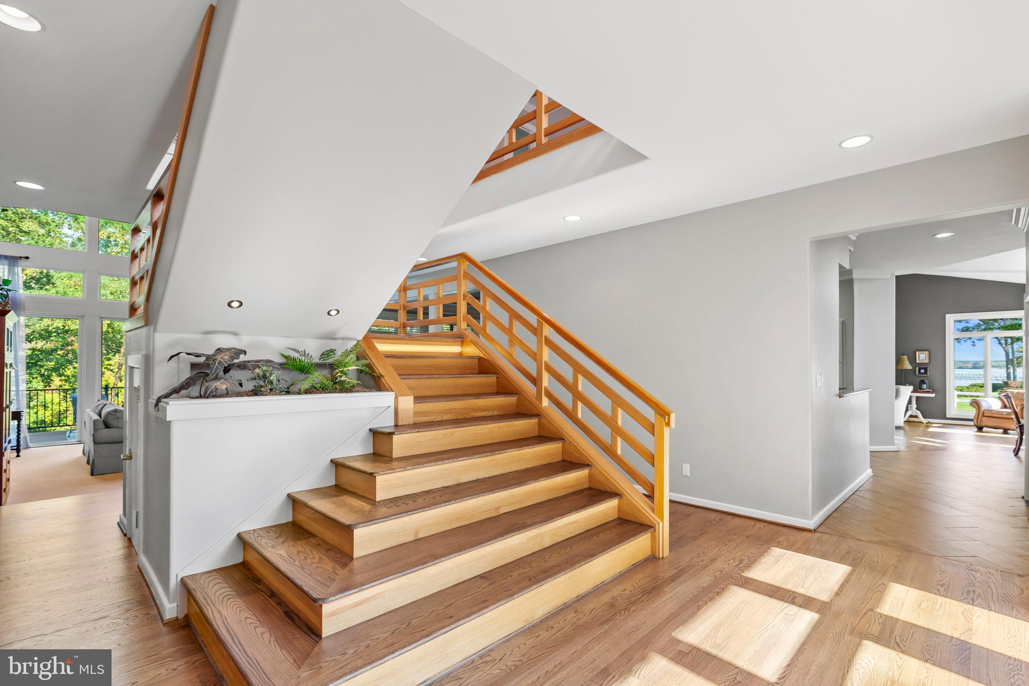 TOWN CREEK - Residential