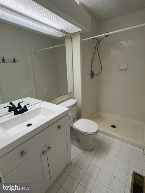 AMBERFIELD - Residential Lease