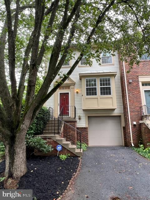 AMBERFIELD - Residential Lease