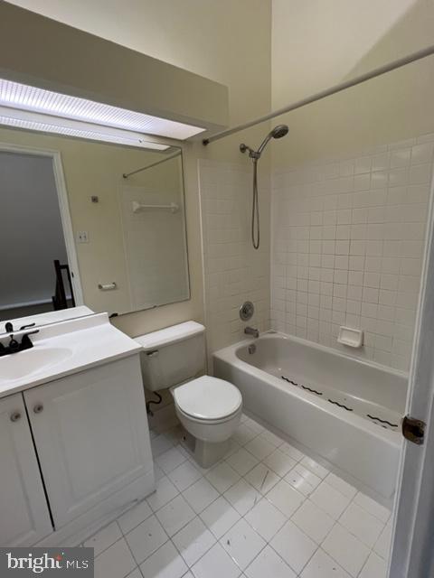 AMBERFIELD - Residential Lease