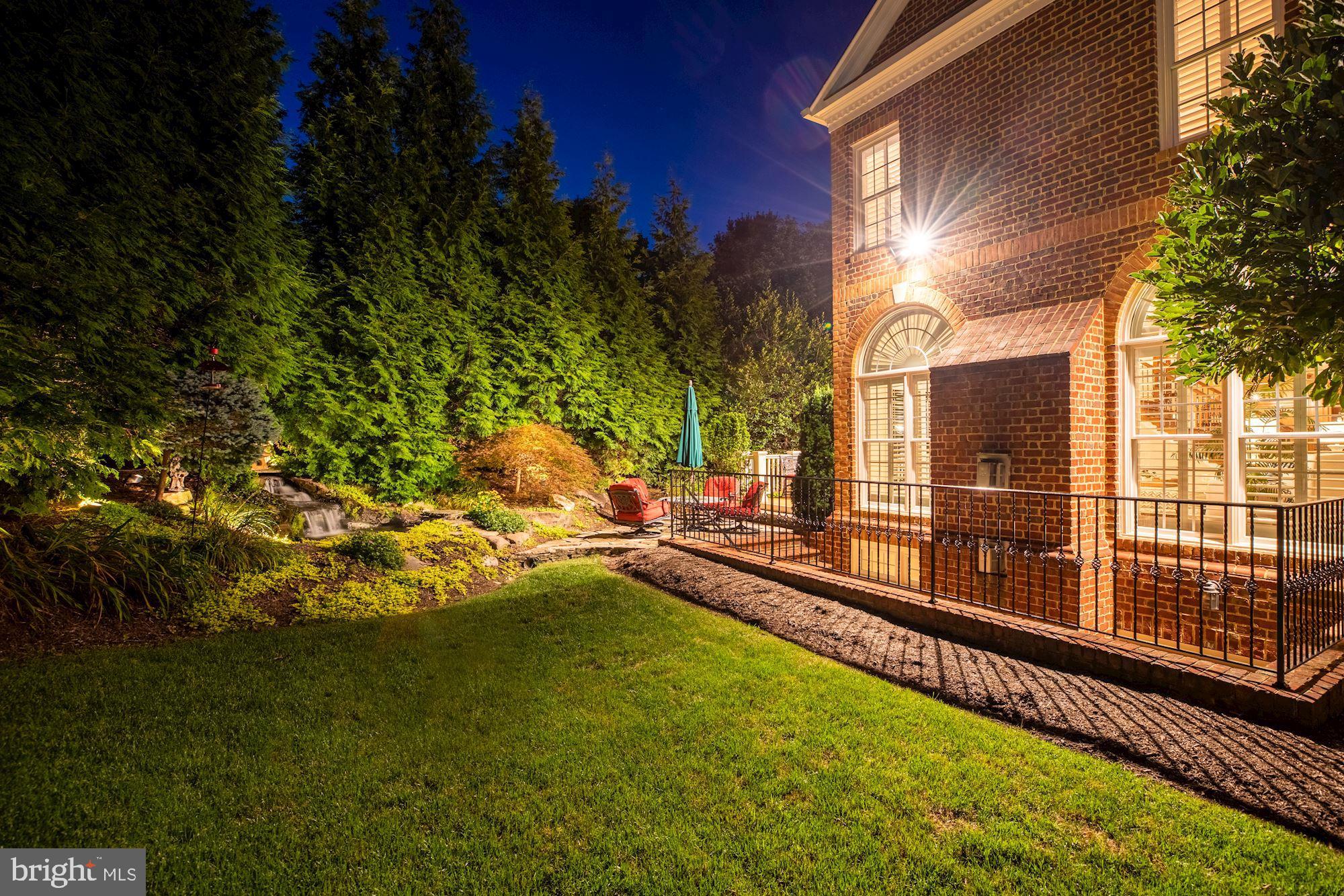 LINWAY PARK OF MCLEAN - Residential